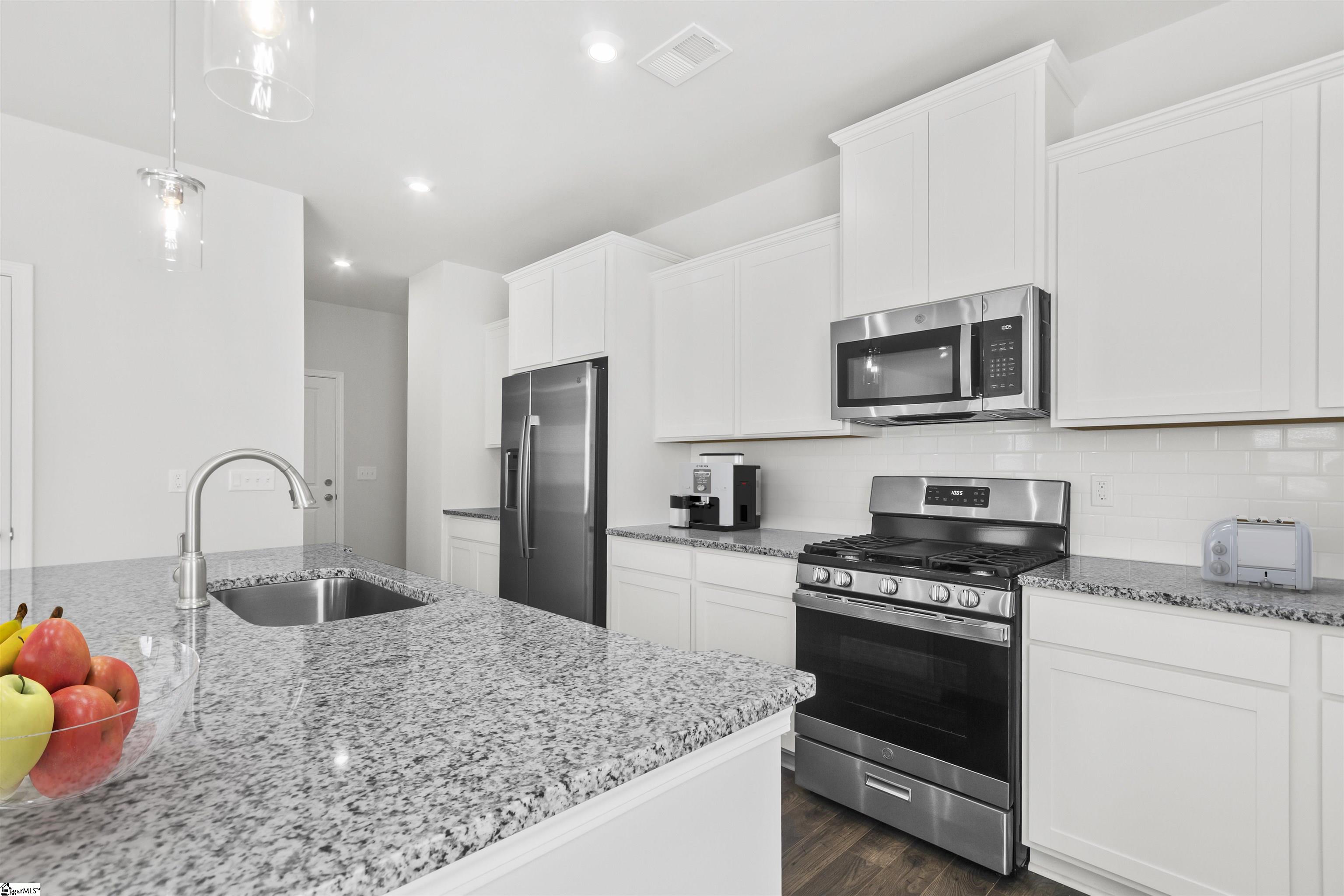 MLS #1565308 image #17