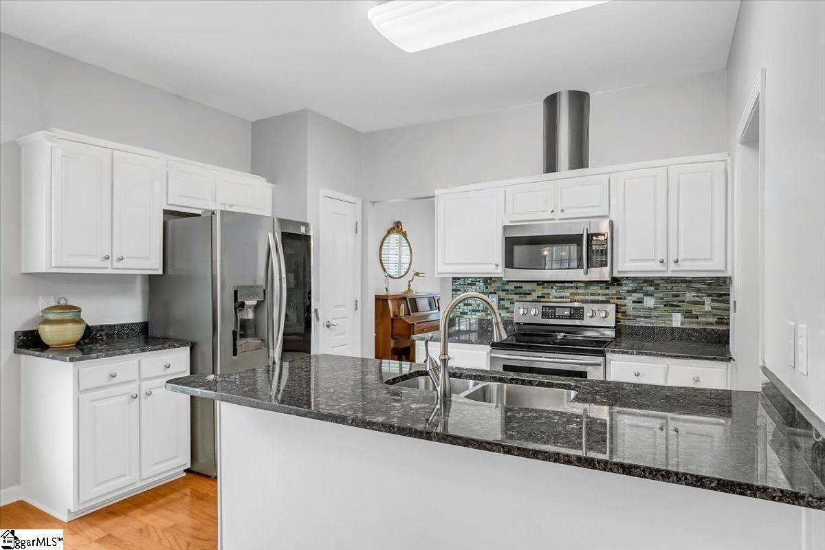 MLS #1565538 image #8