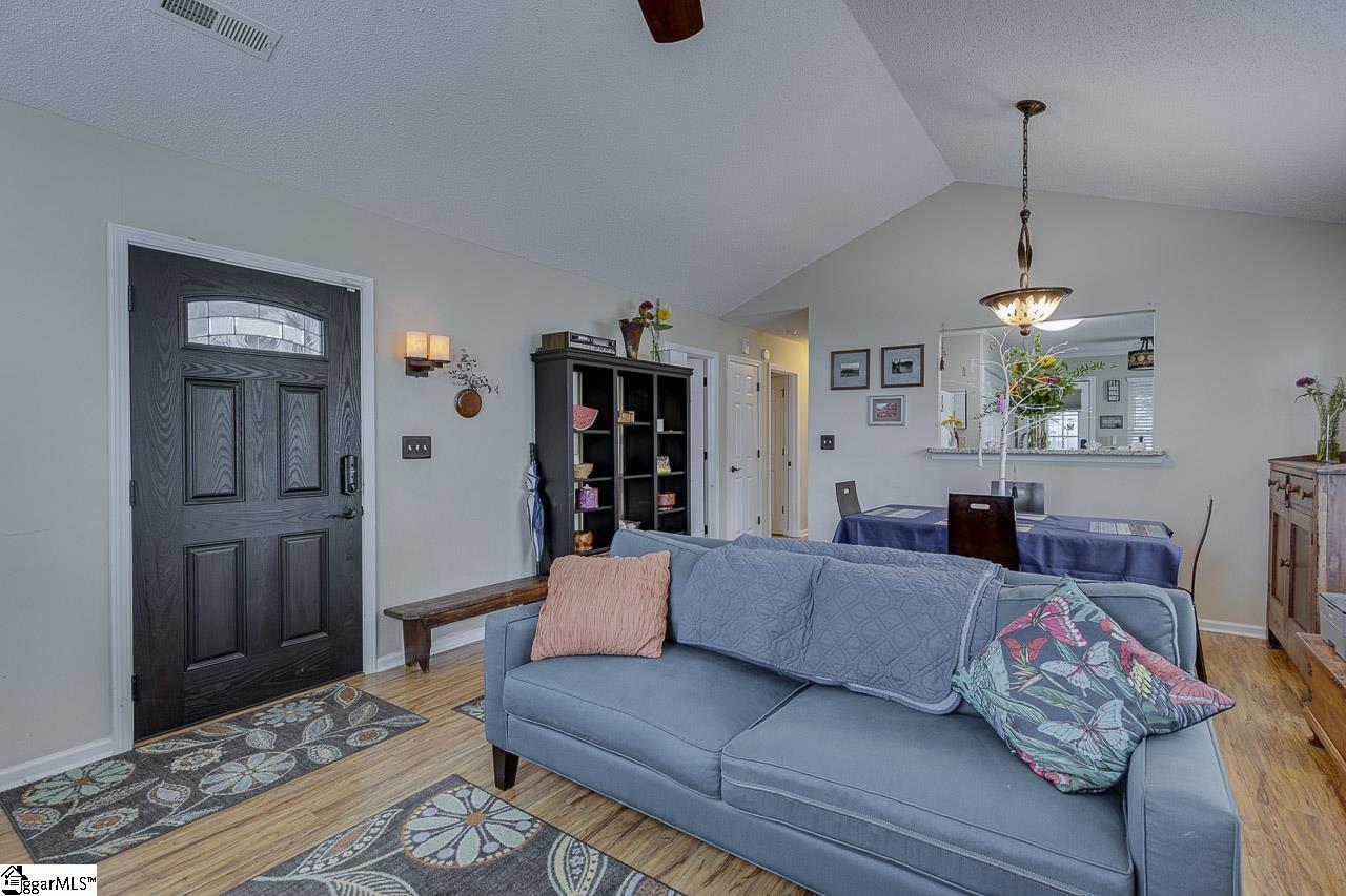 MLS #1565583 image #1