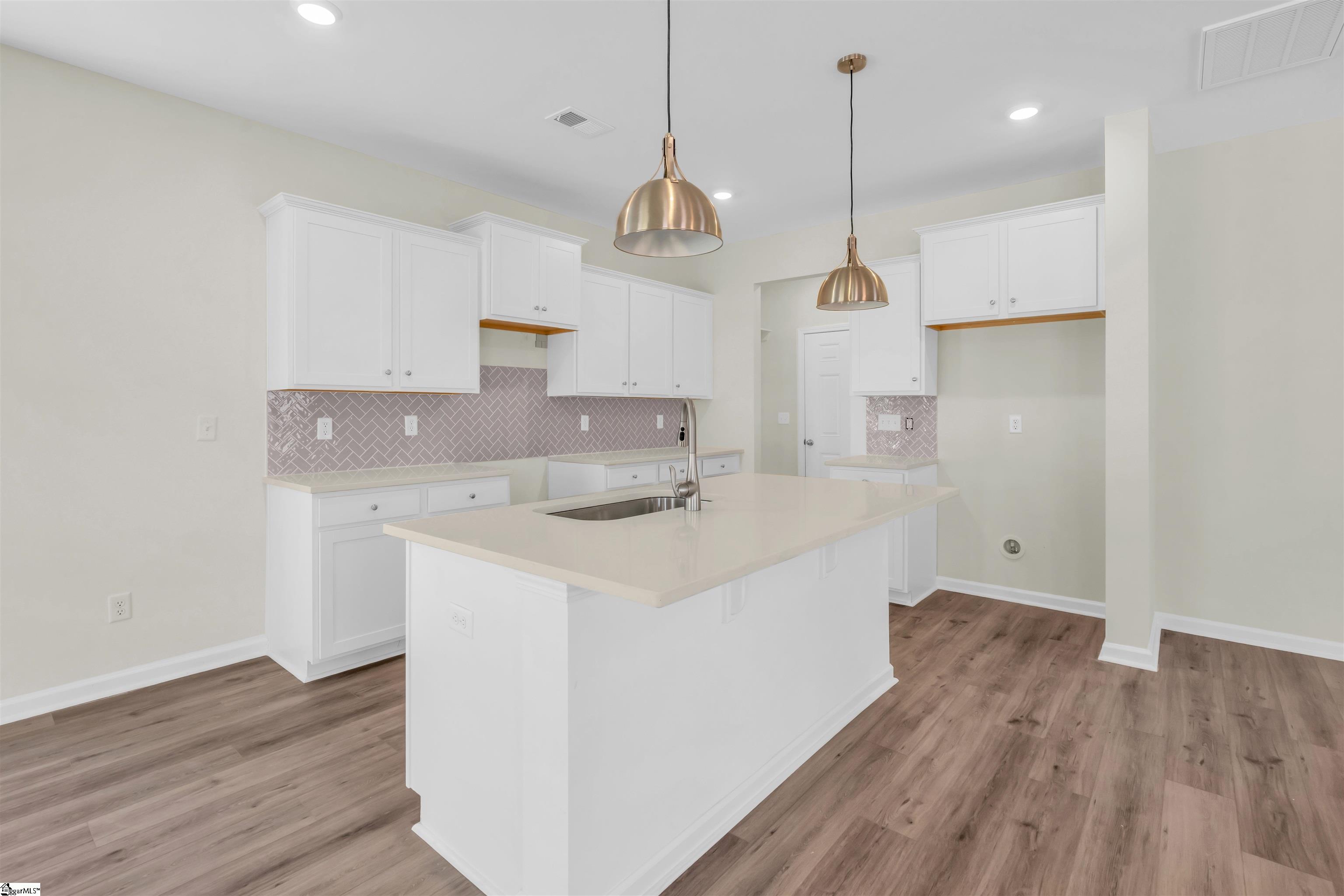 MLS #1565817 image #7