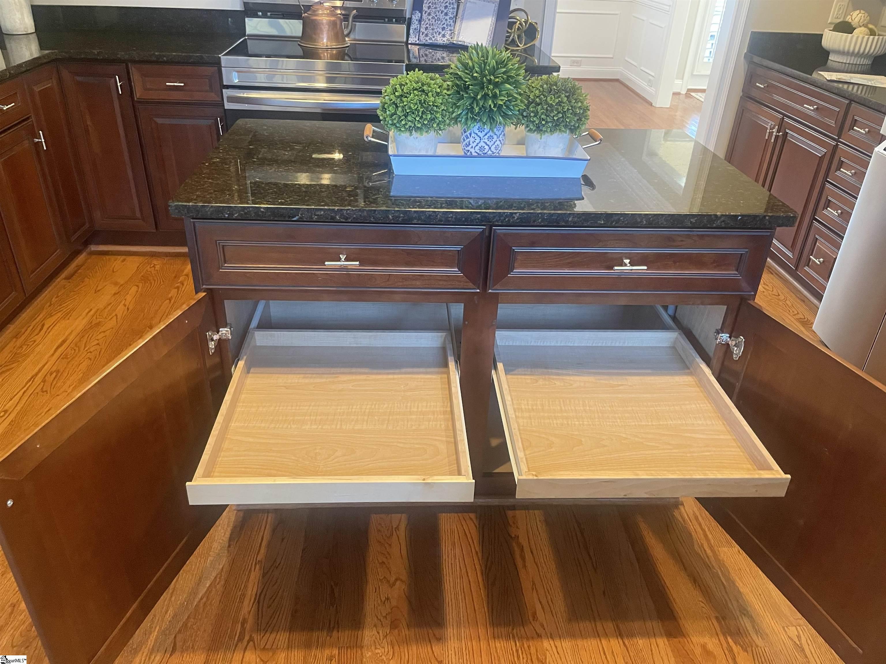 MLS #1565872 image #21