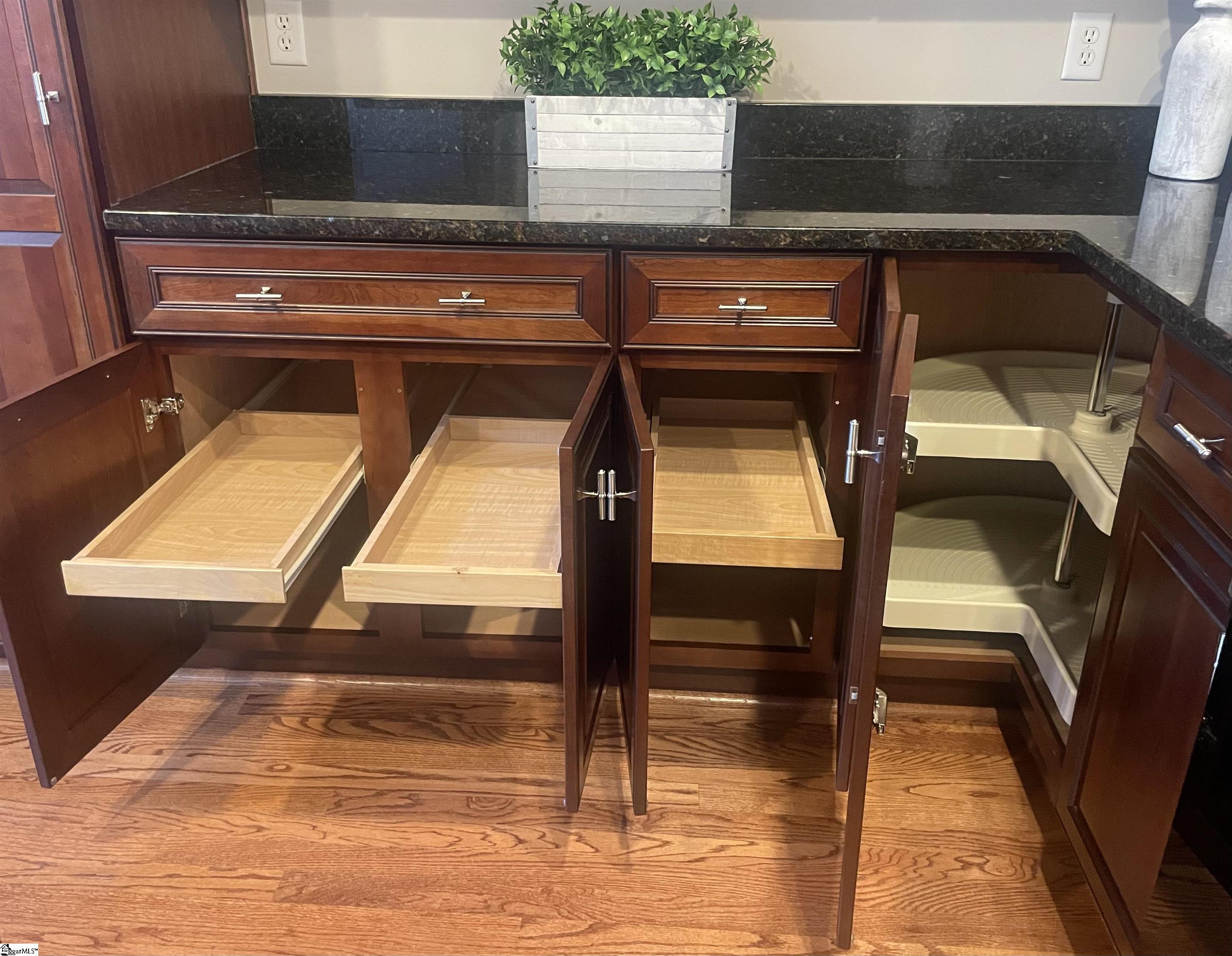 MLS #1565872 image #22