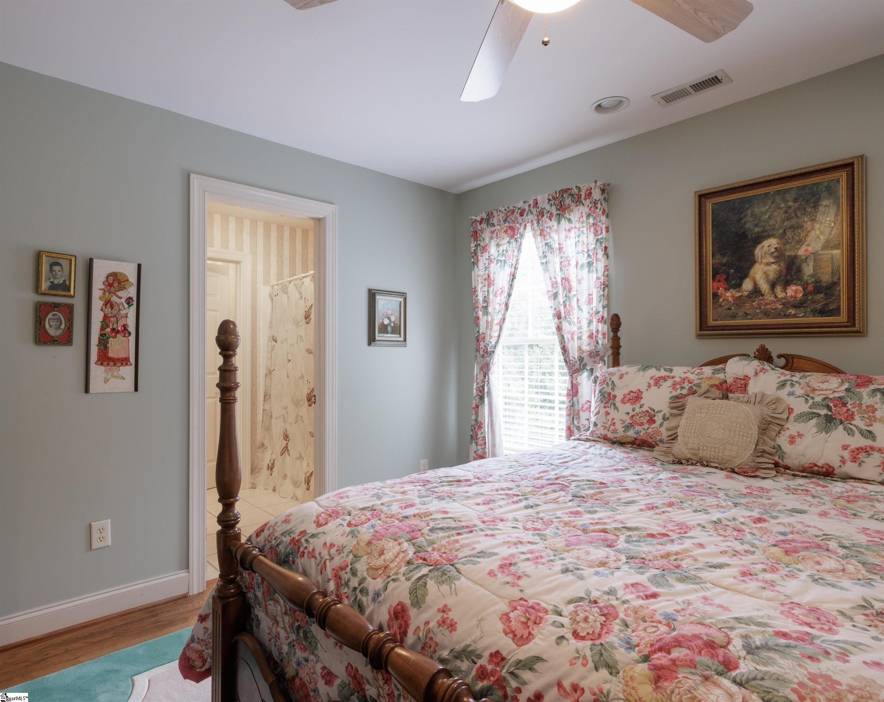 MLS #1565943 image #31