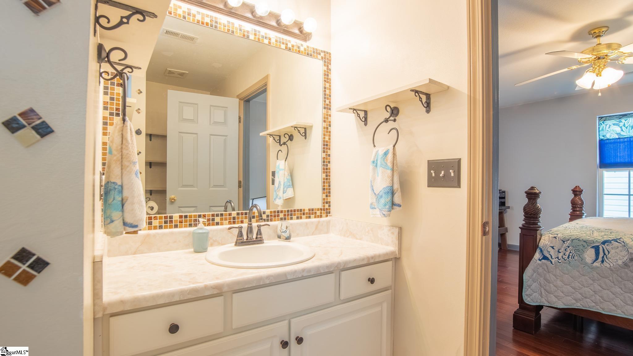 MLS #1566258 image #19