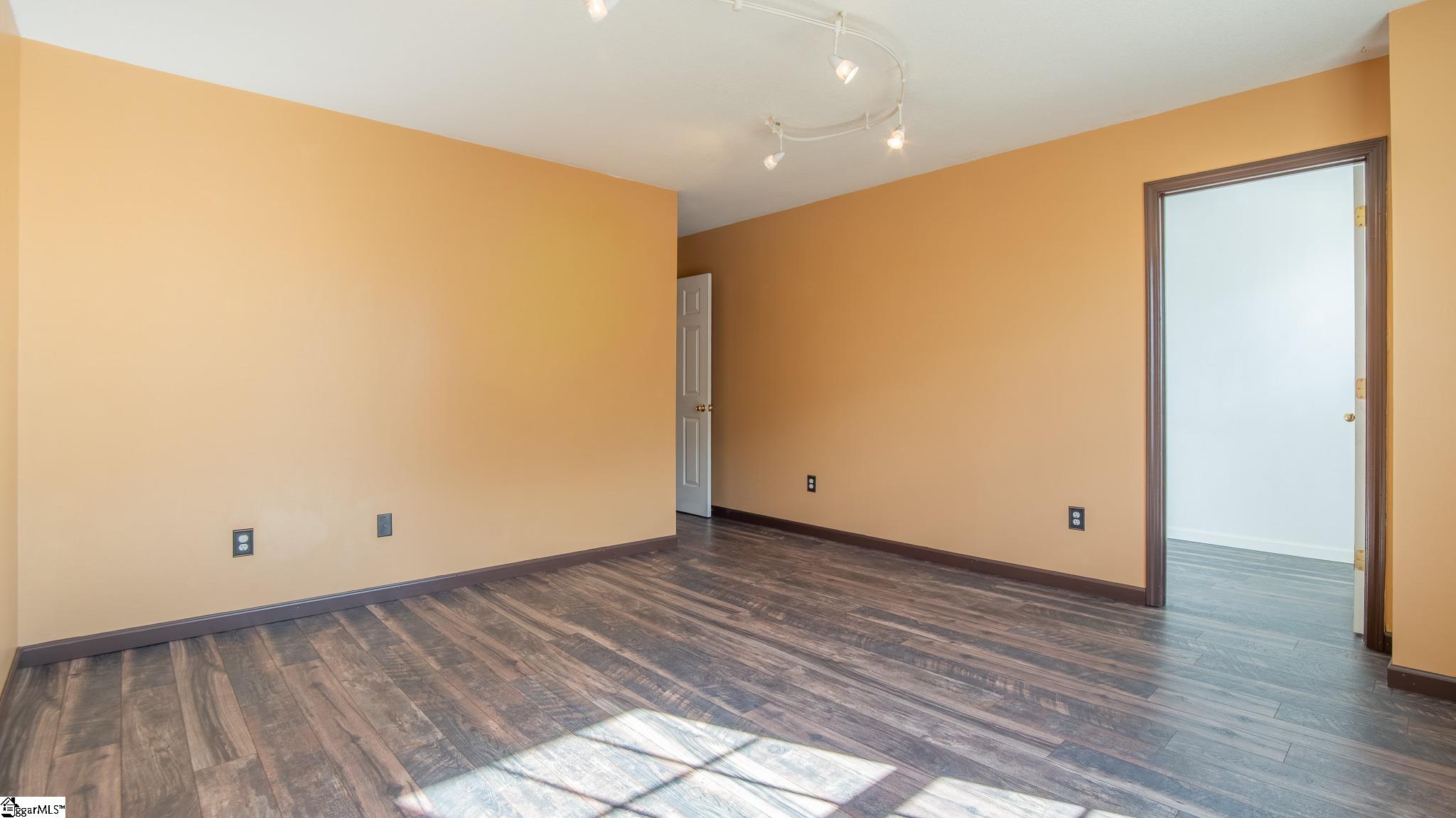 MLS #1566258 image #29