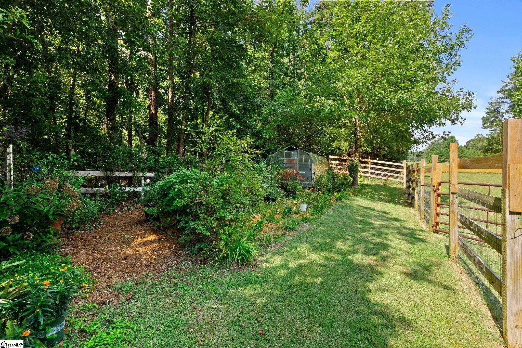 MLS #1566898 image #44