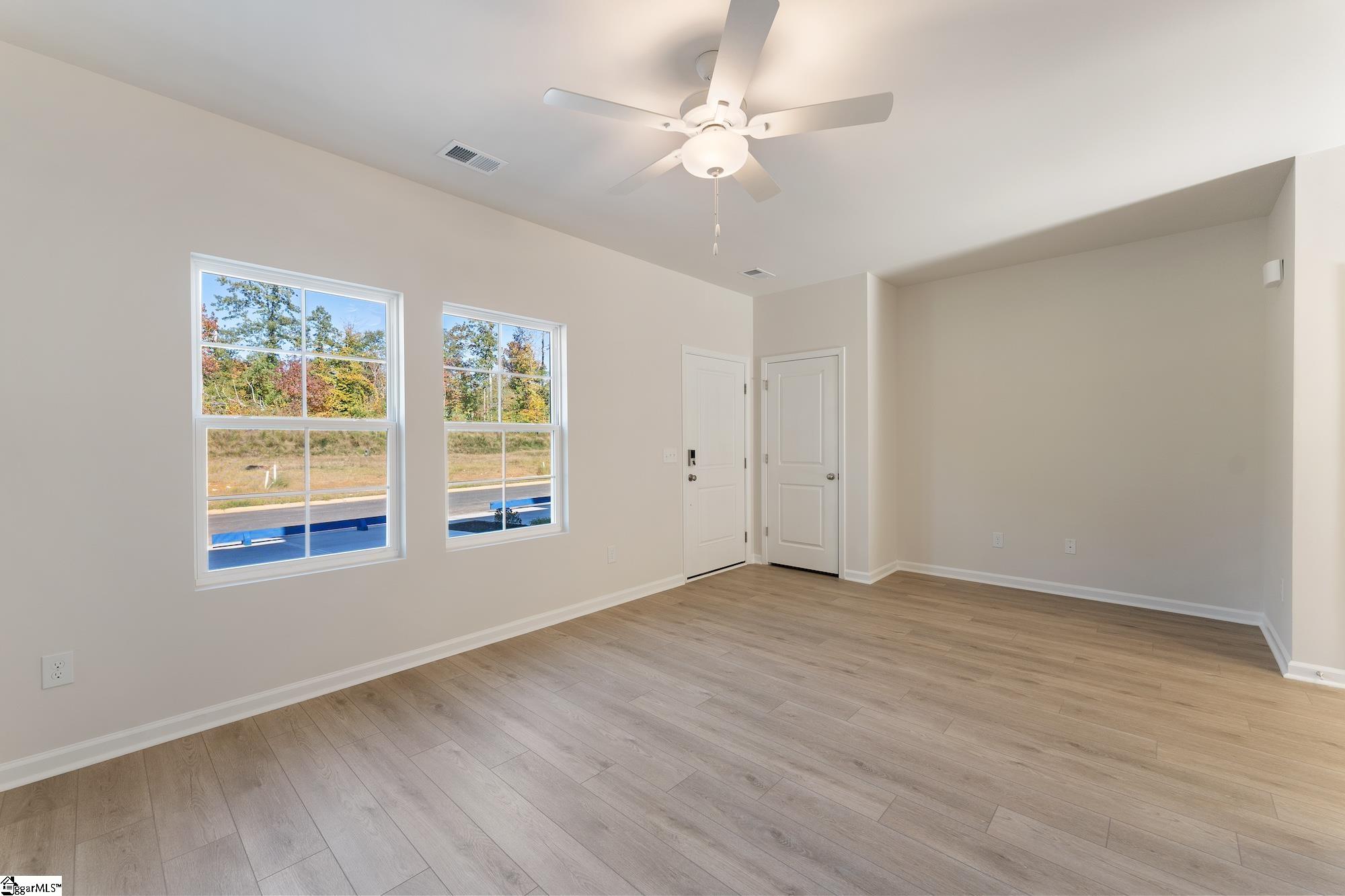 MLS #1566954 image #2