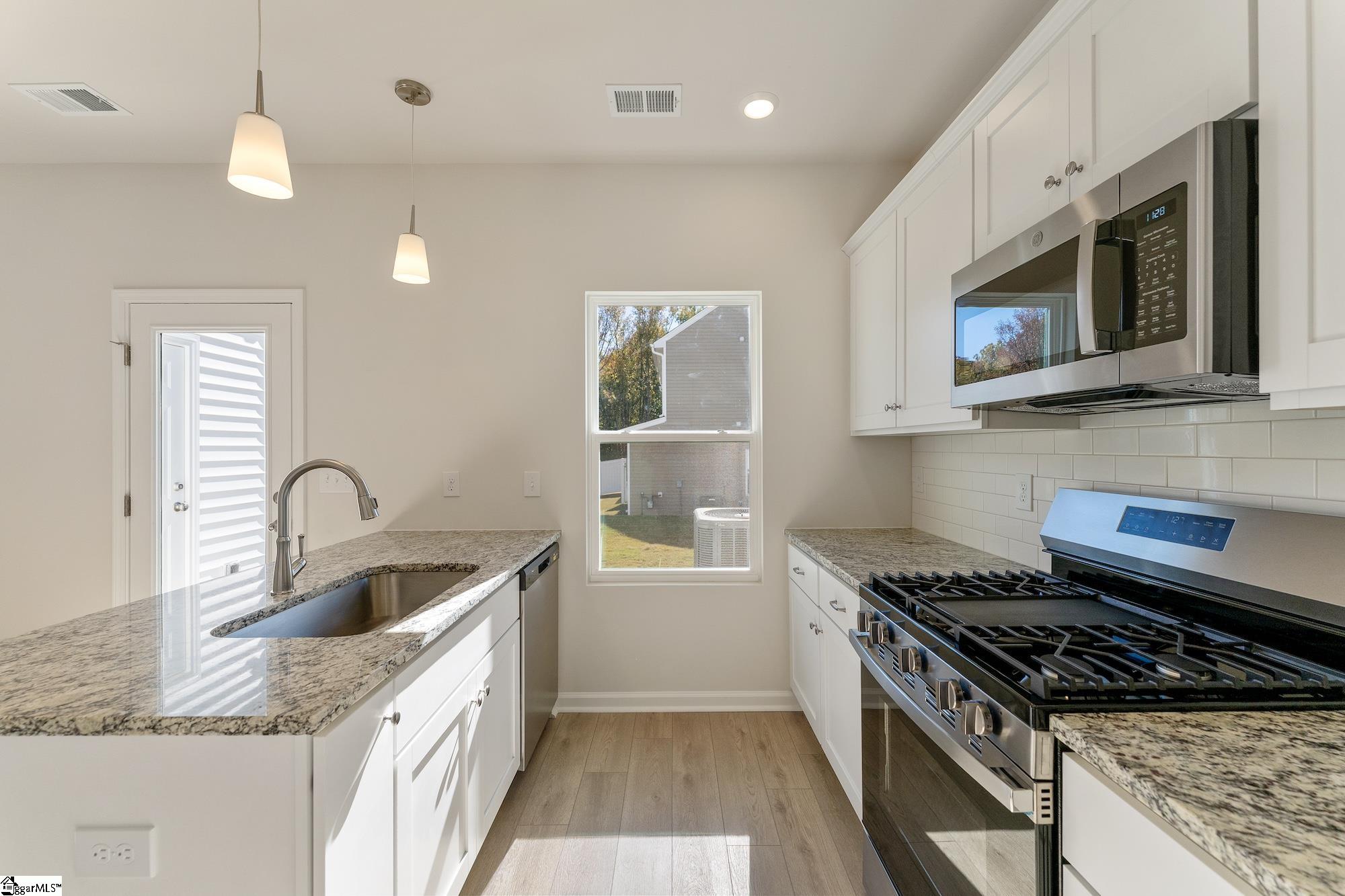 MLS #1566954 image #6