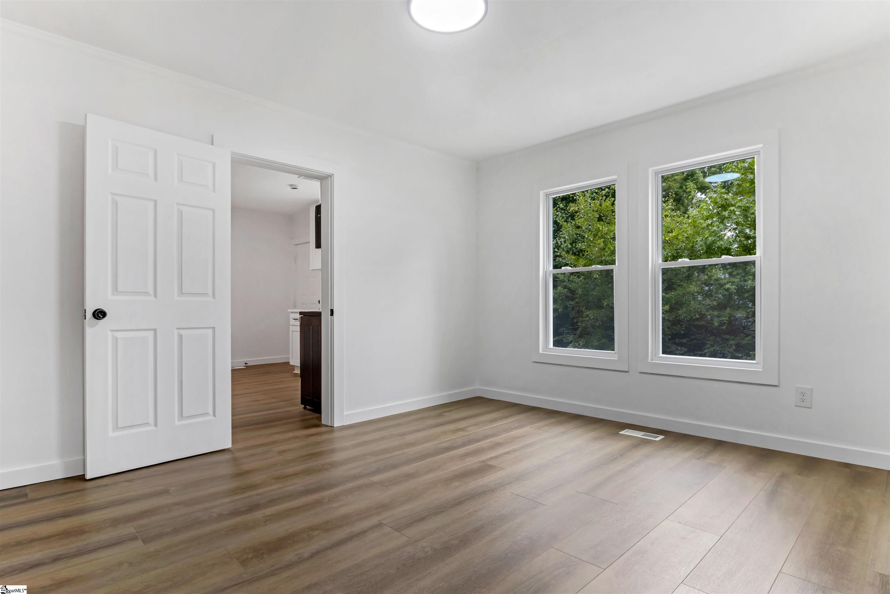 MLS #1567159 image #16