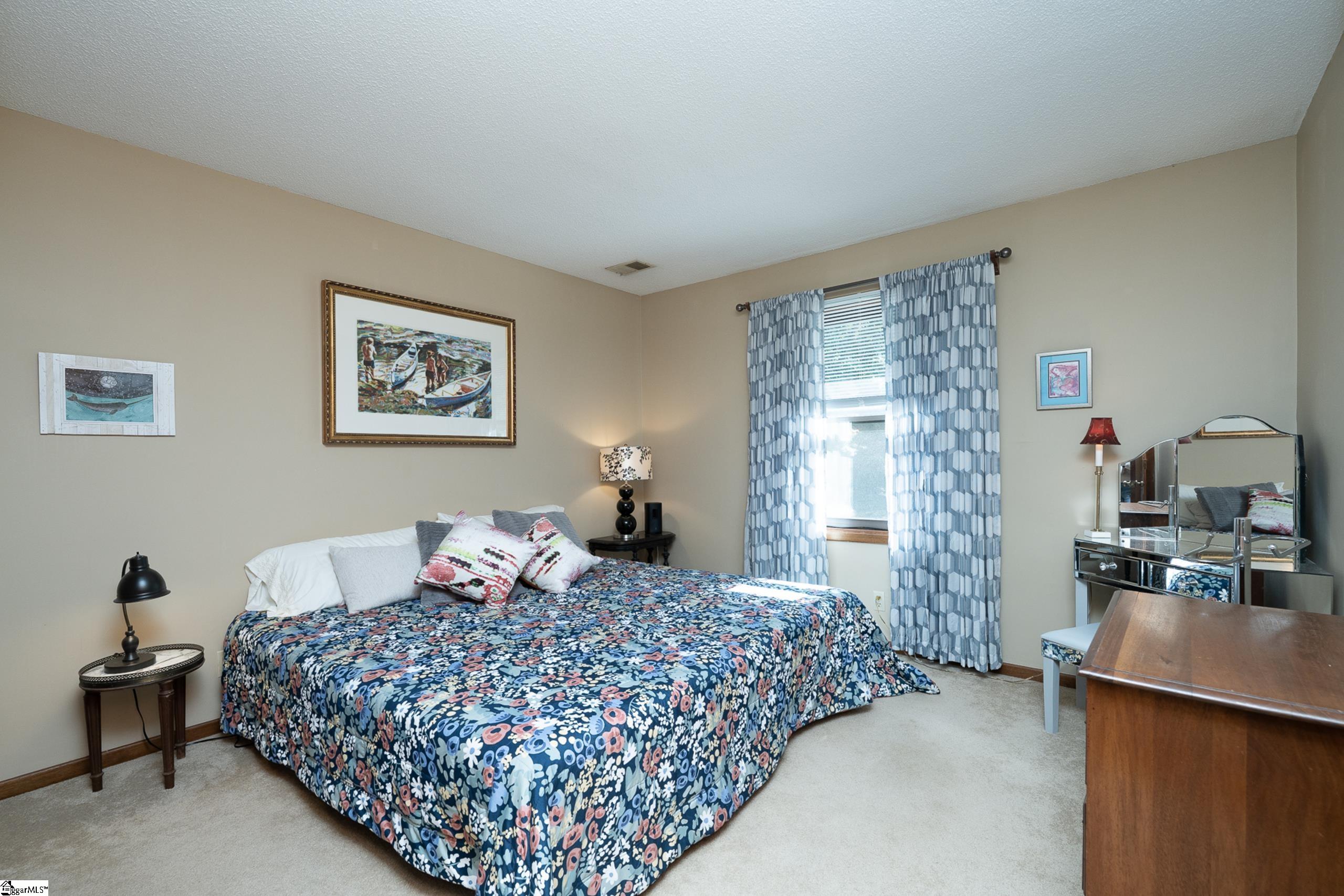 MLS #1567198 image #20