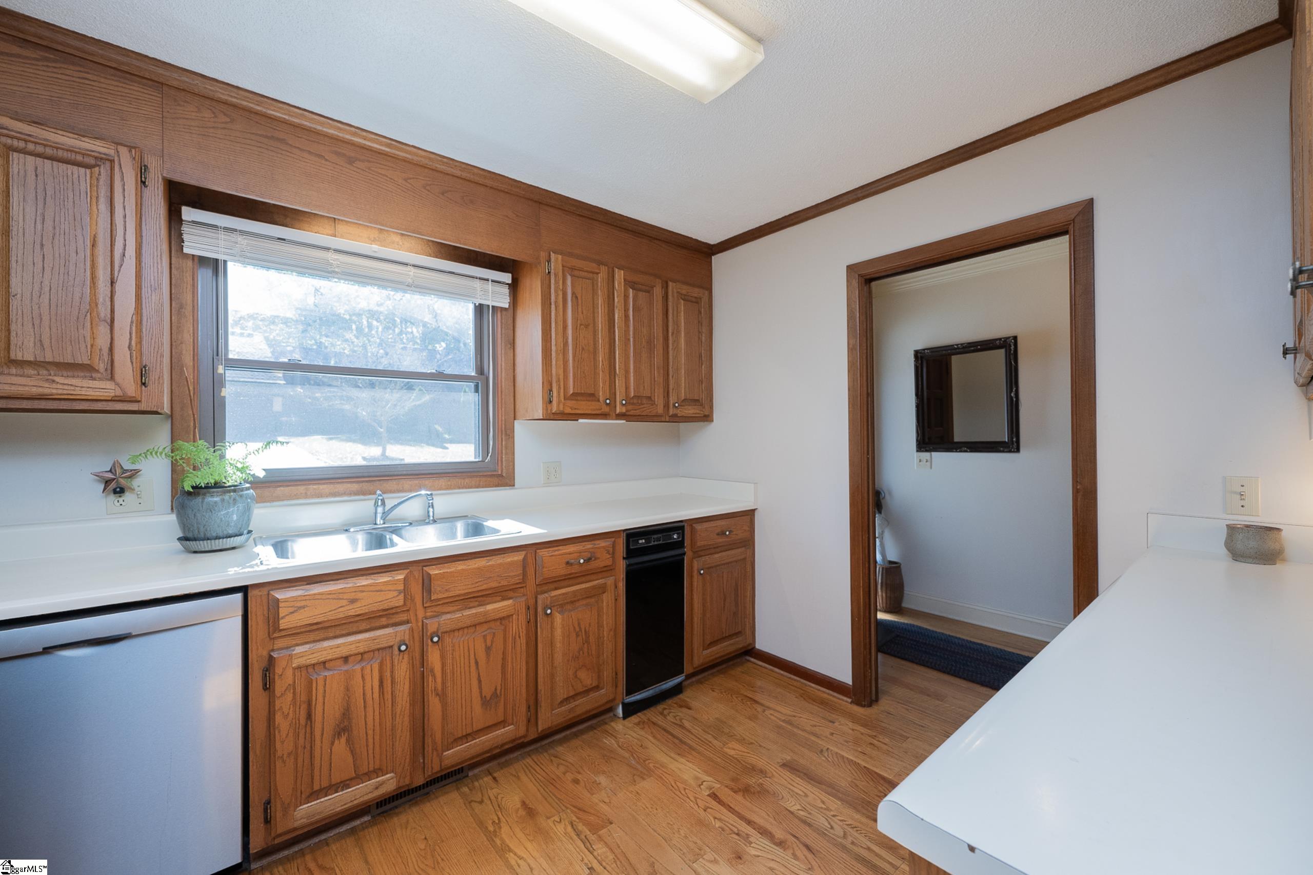 MLS #1567198 image #5