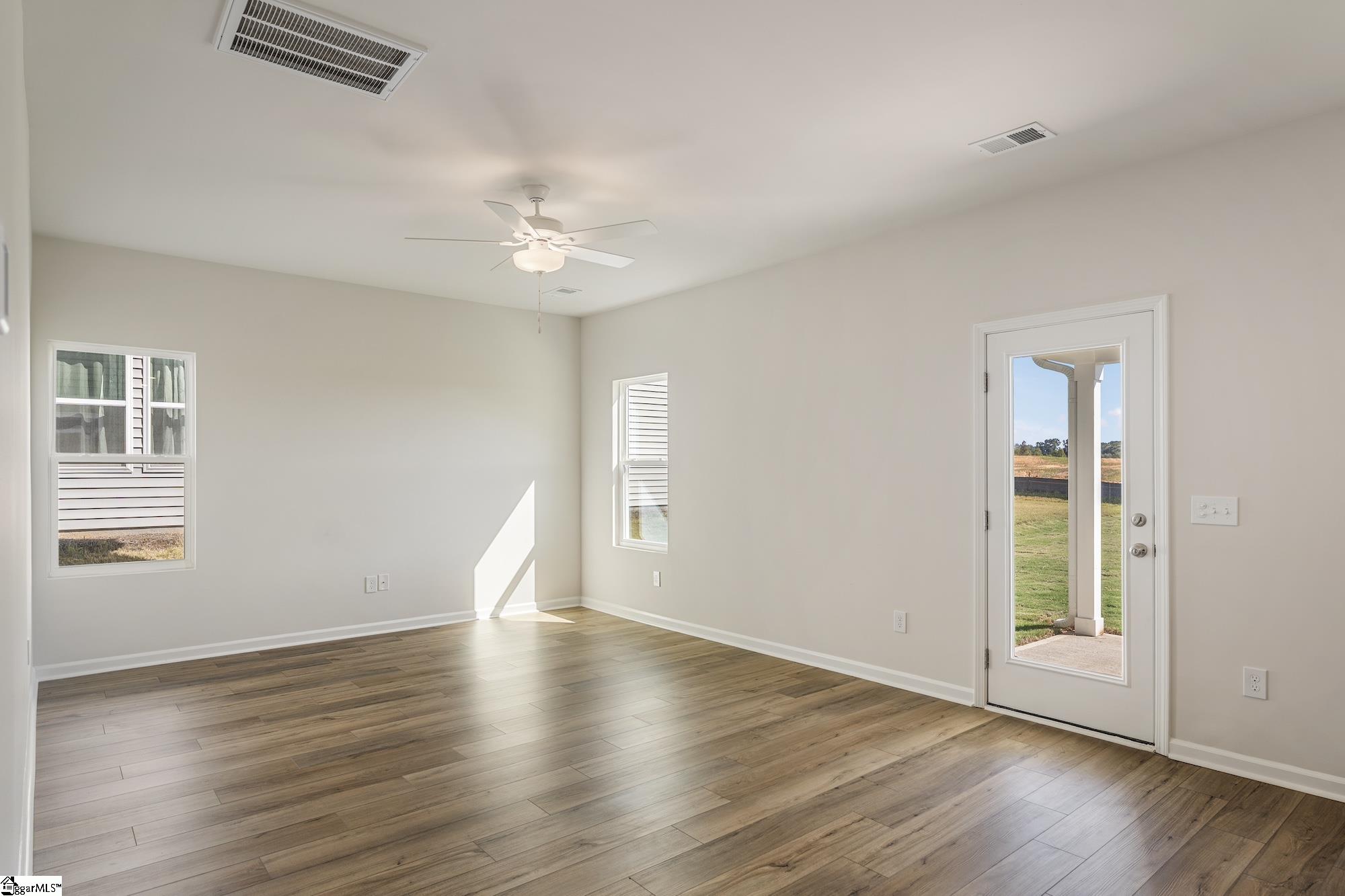 MLS #1567238 image #5