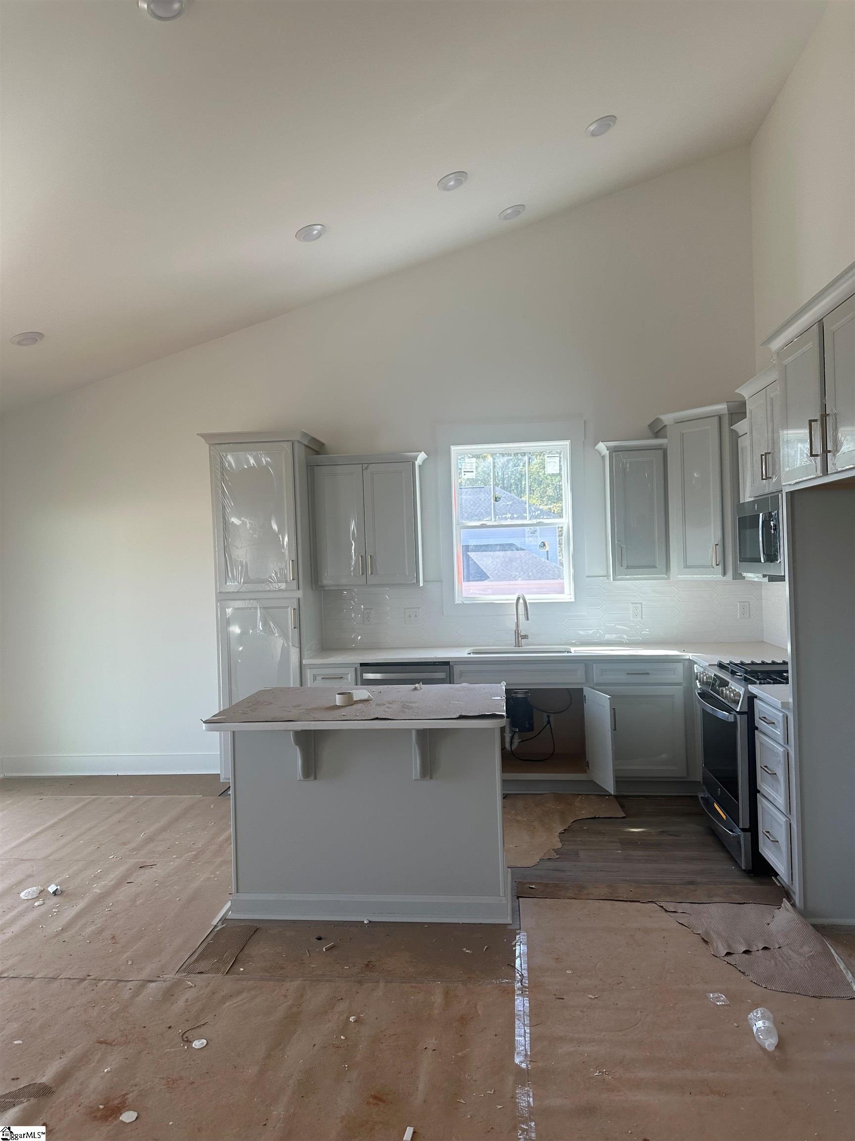 MLS #1567434 image #1