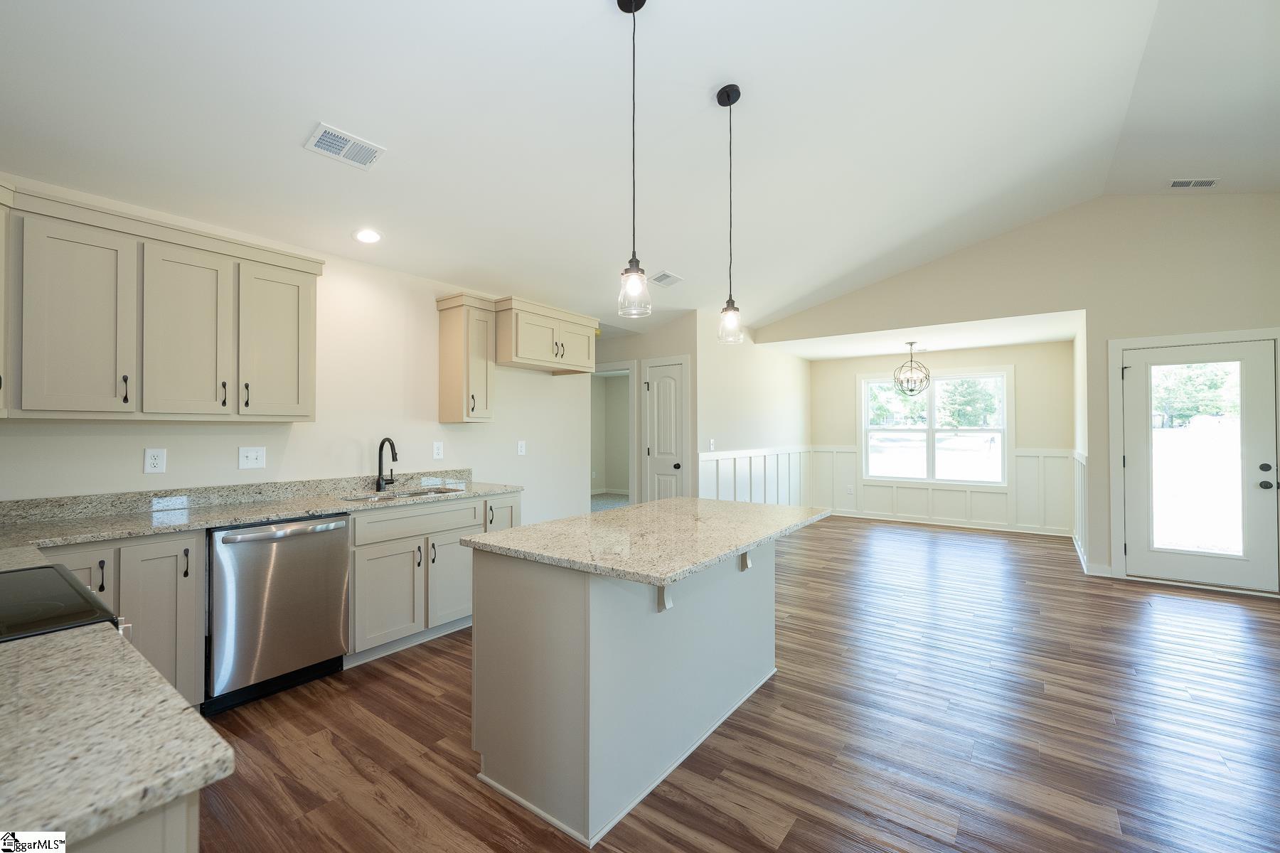 MLS #1567627 image #13