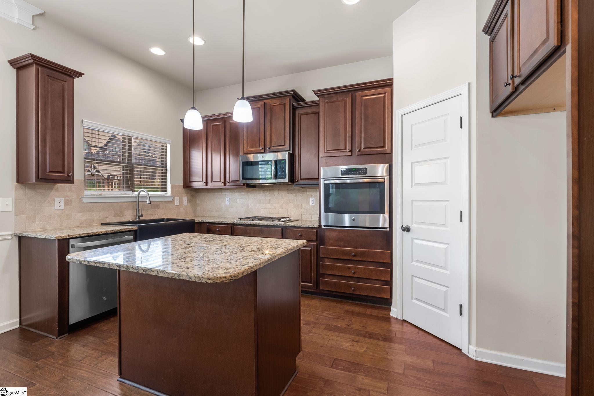 MLS #1567778 image #11