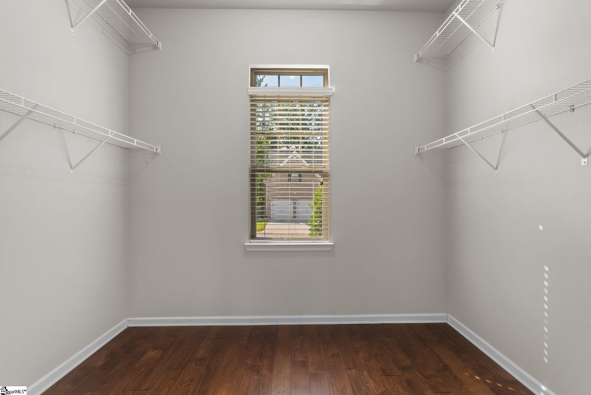 MLS #1567778 image #23