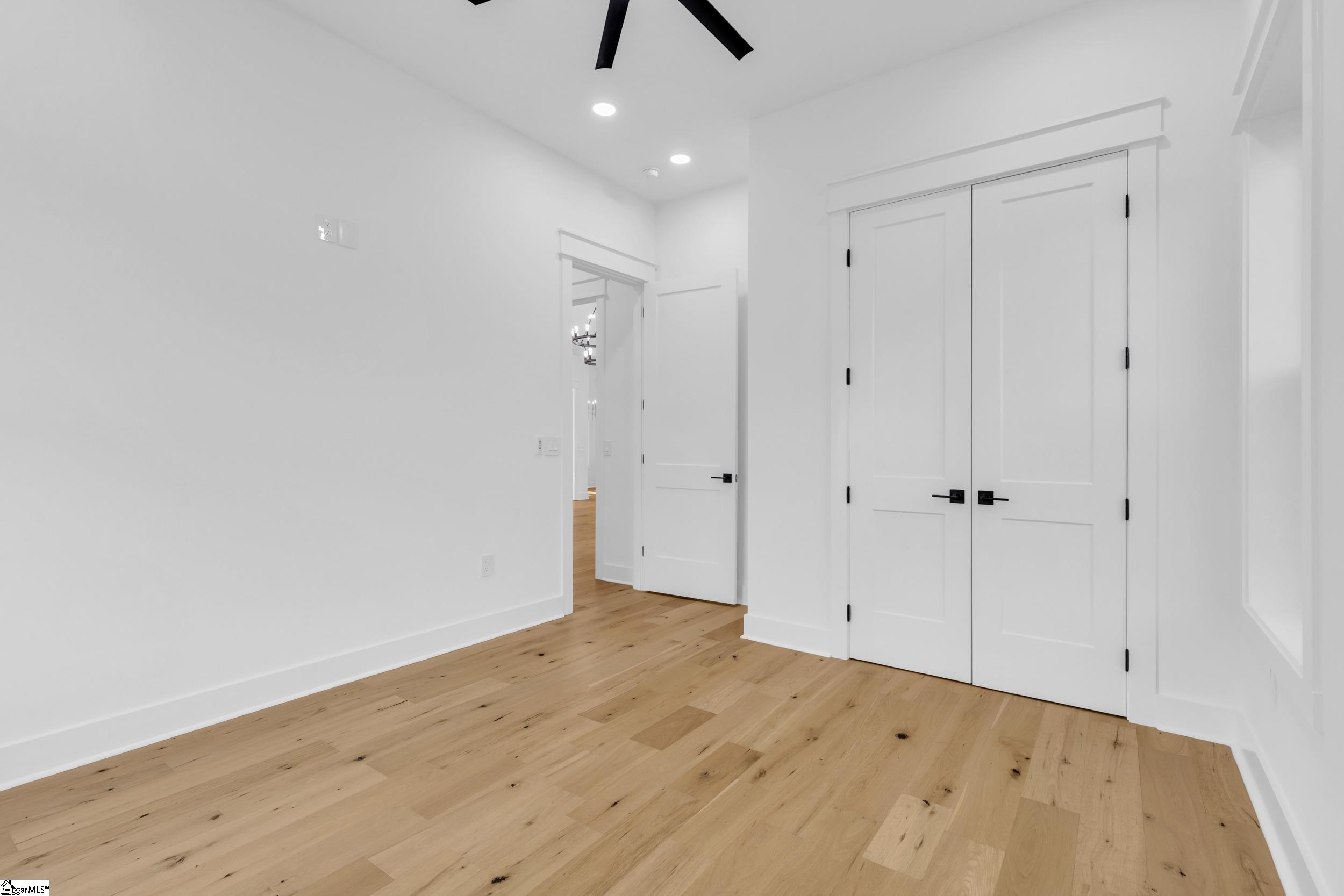 MLS #1568043 image #30