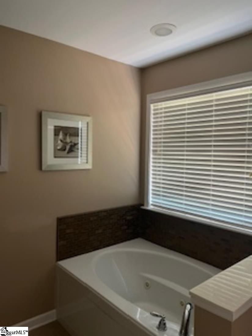 MLS #1568044 image #23