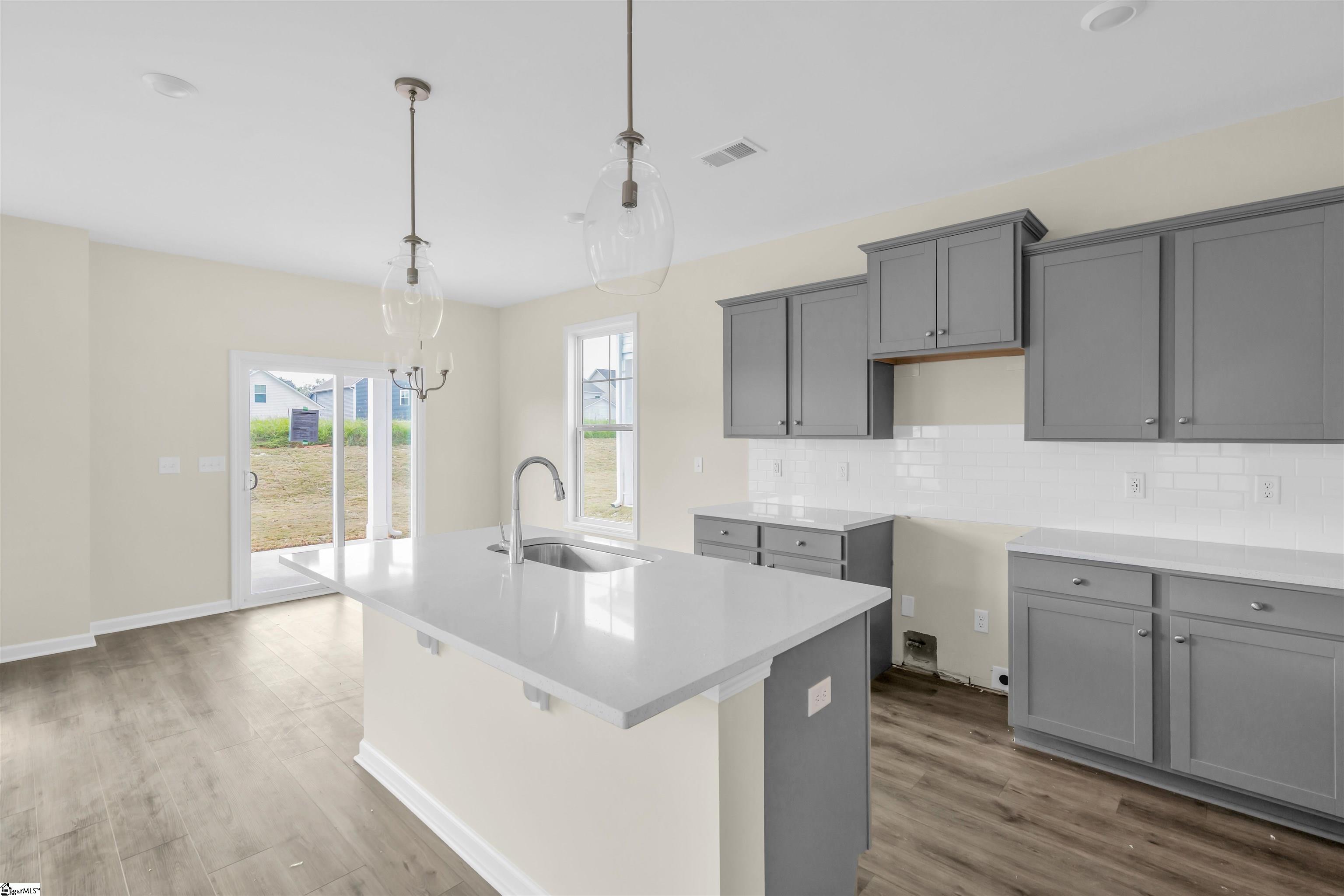 MLS #1568135 image #4