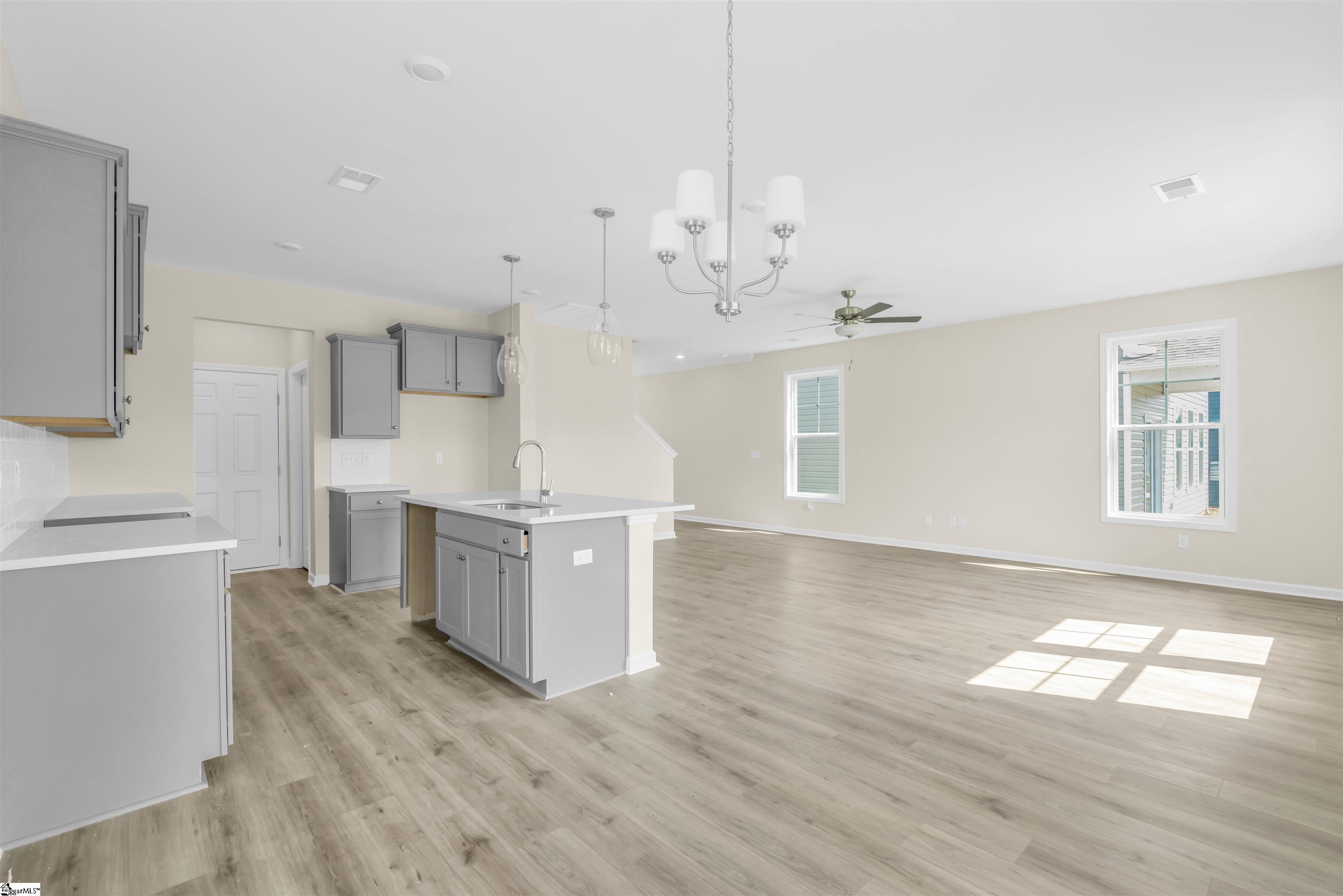 MLS #1568135 image #8