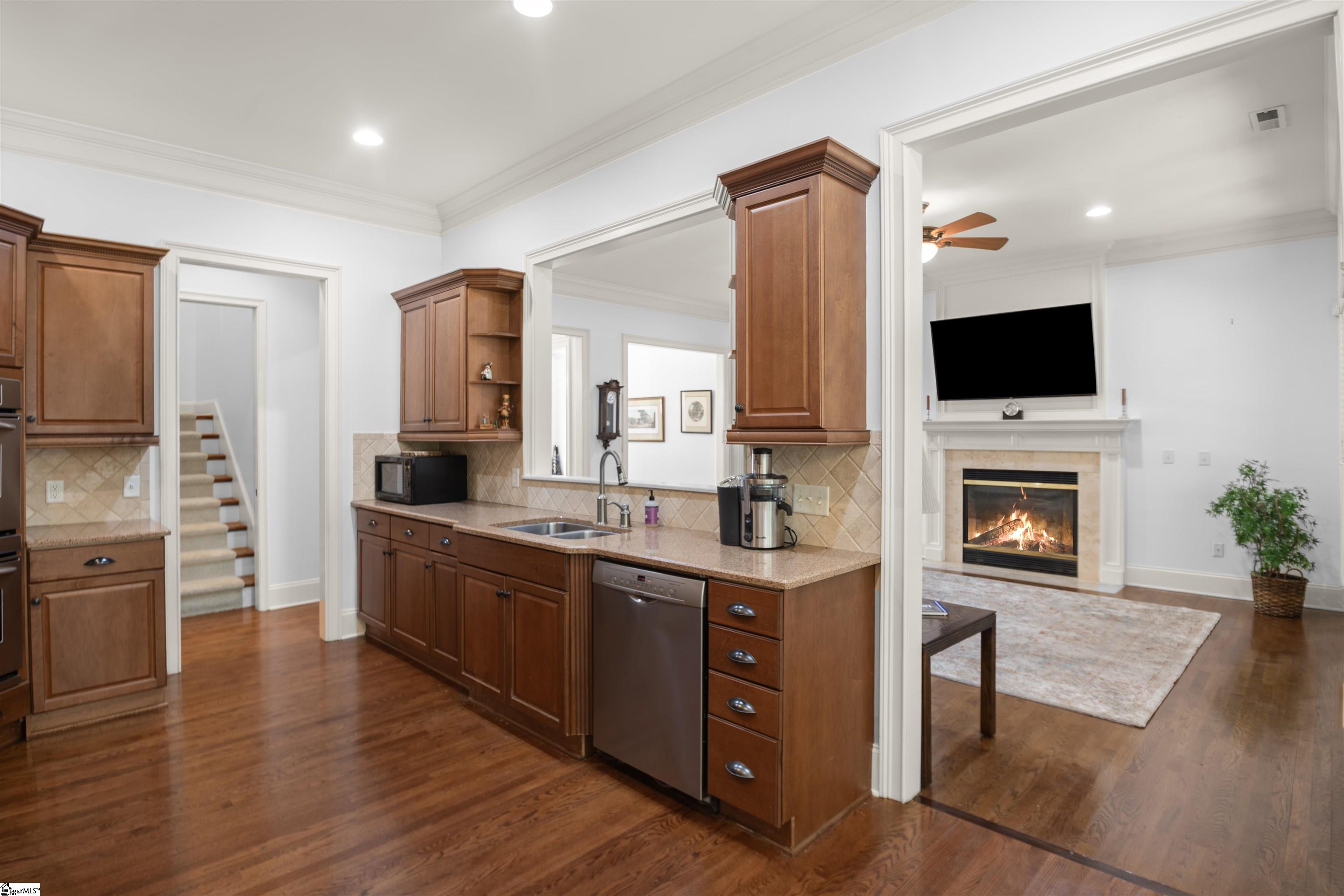 MLS #1568160 image #15