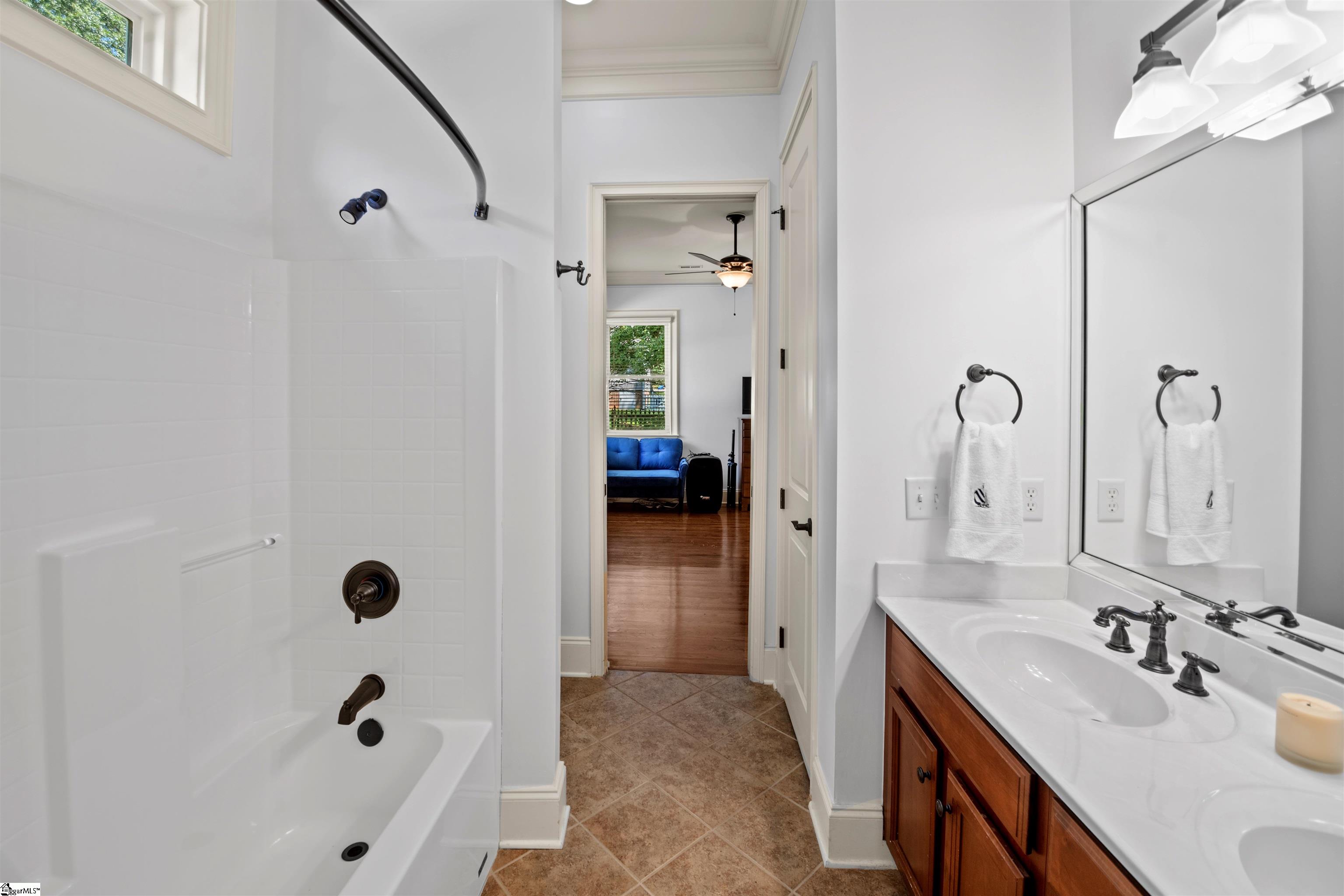 MLS #1568160 image #28