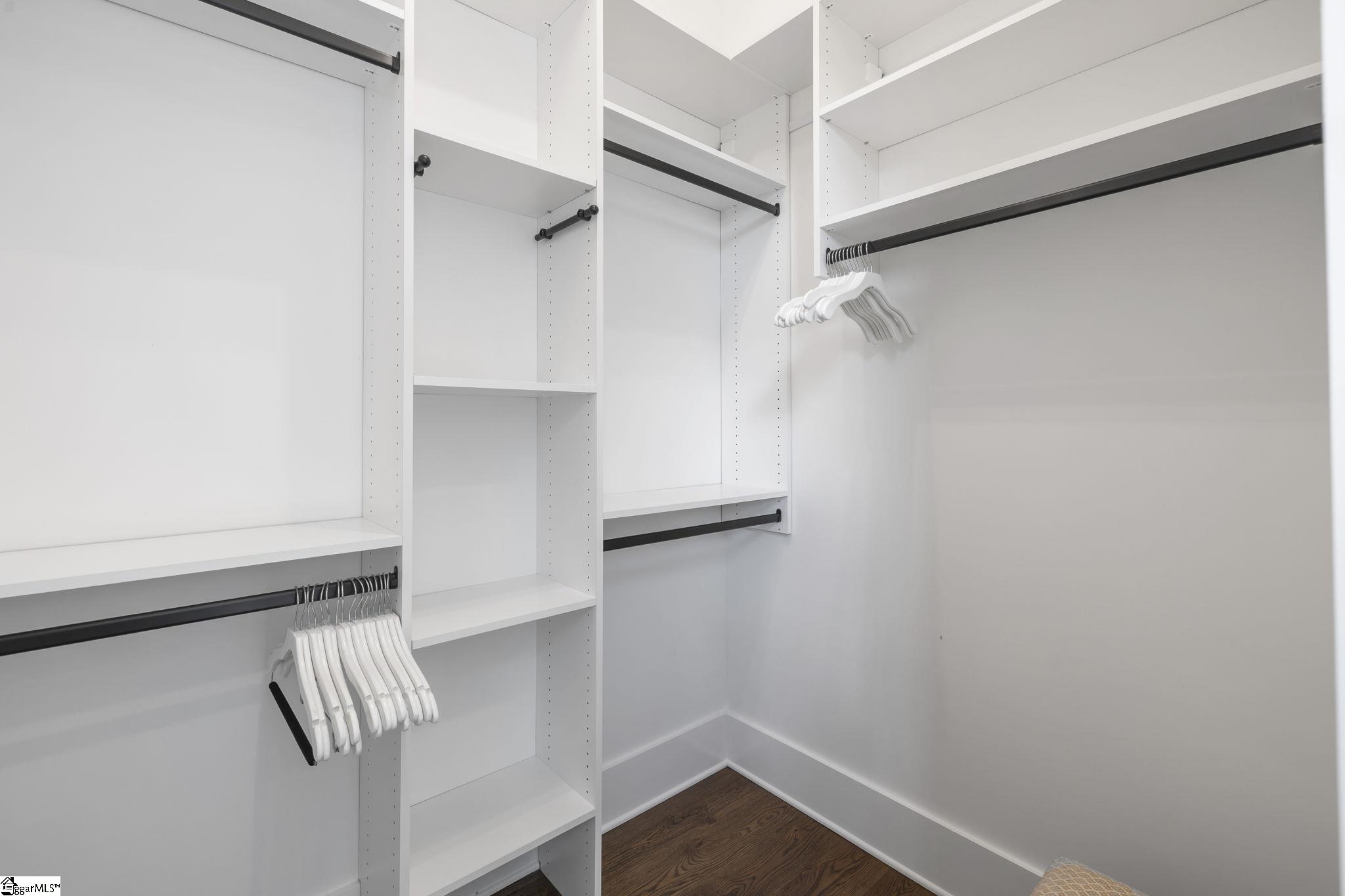 MLS #1568312 image #24