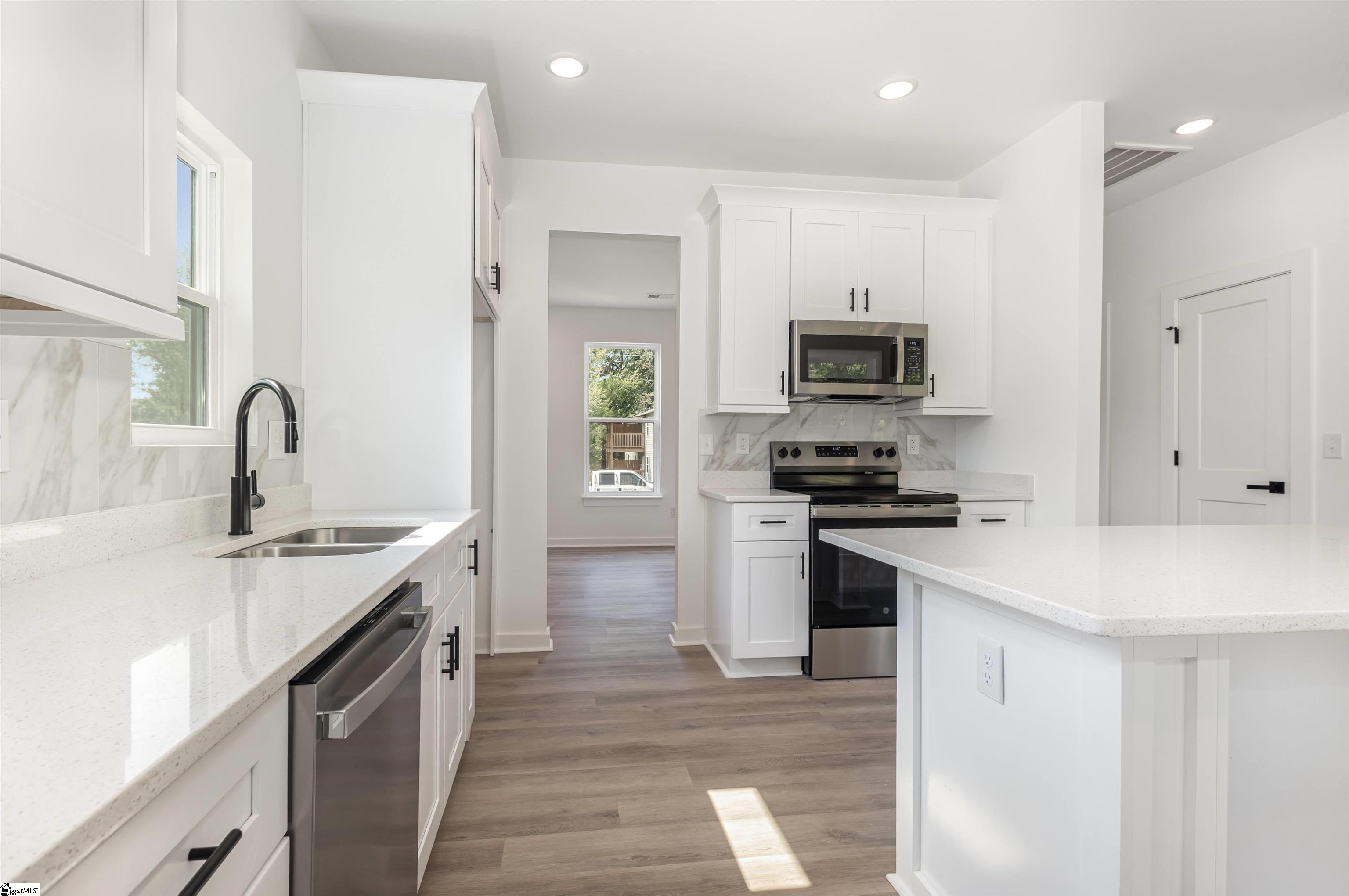 MLS #1568437 image #10