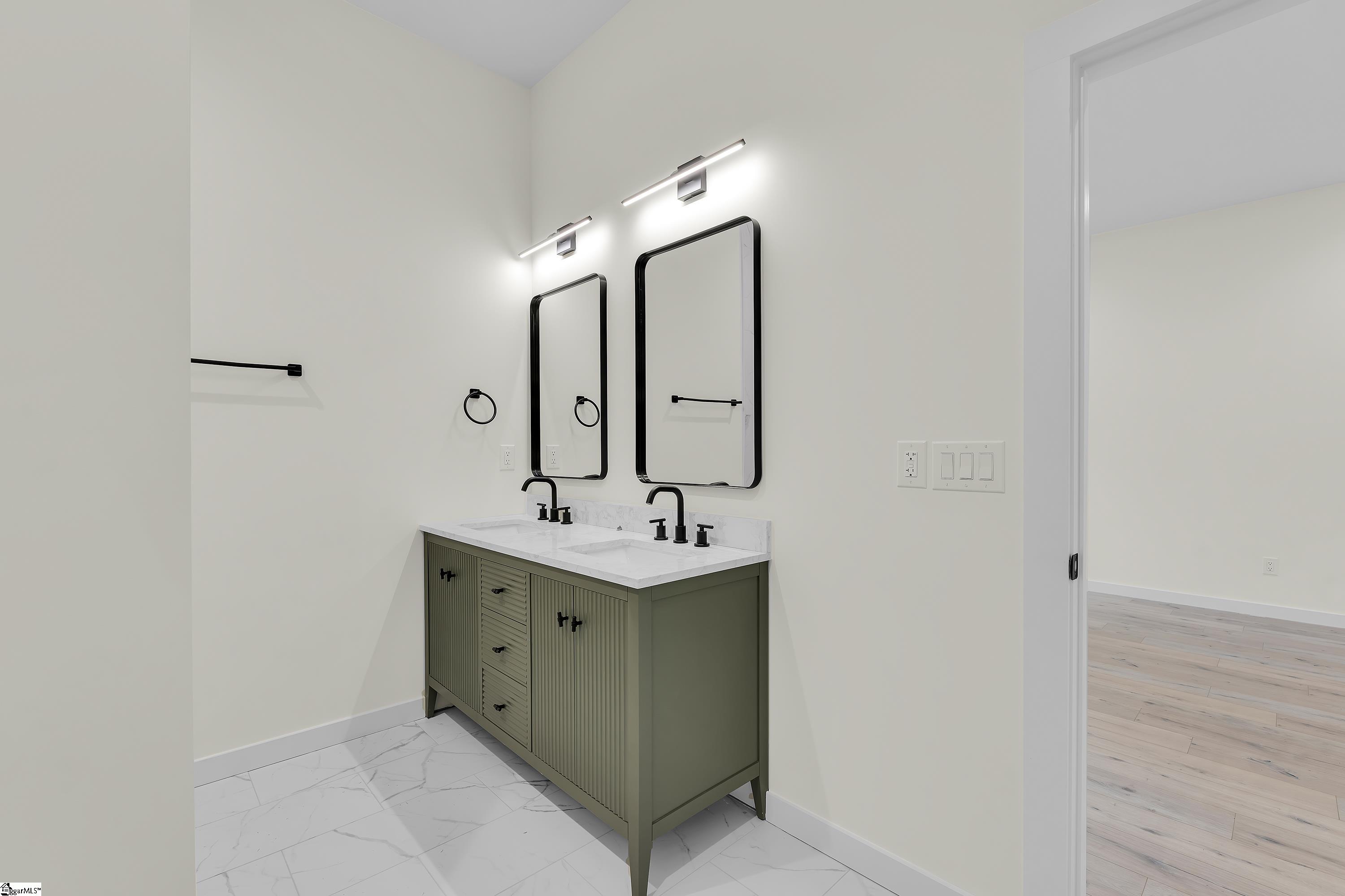 MLS #1568483 image #10