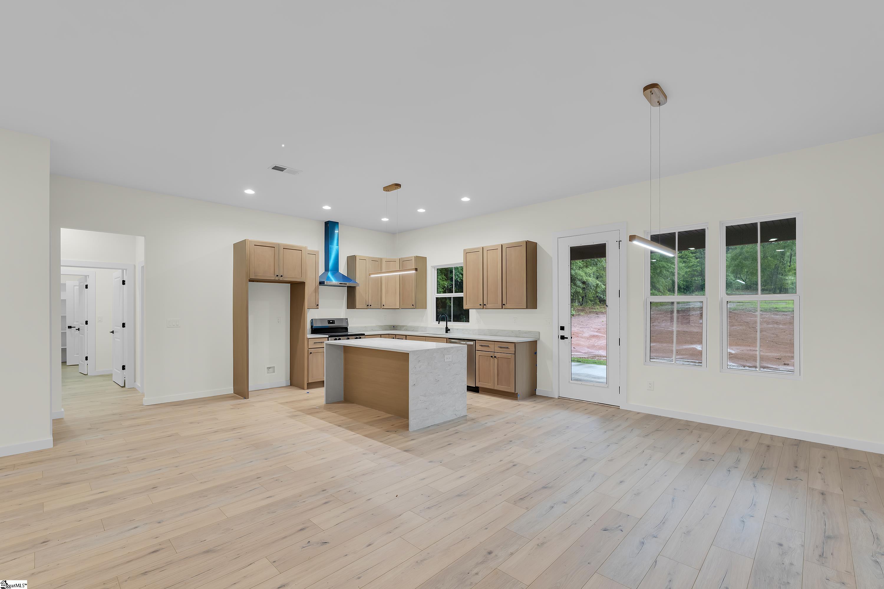 MLS #1568483 image #5