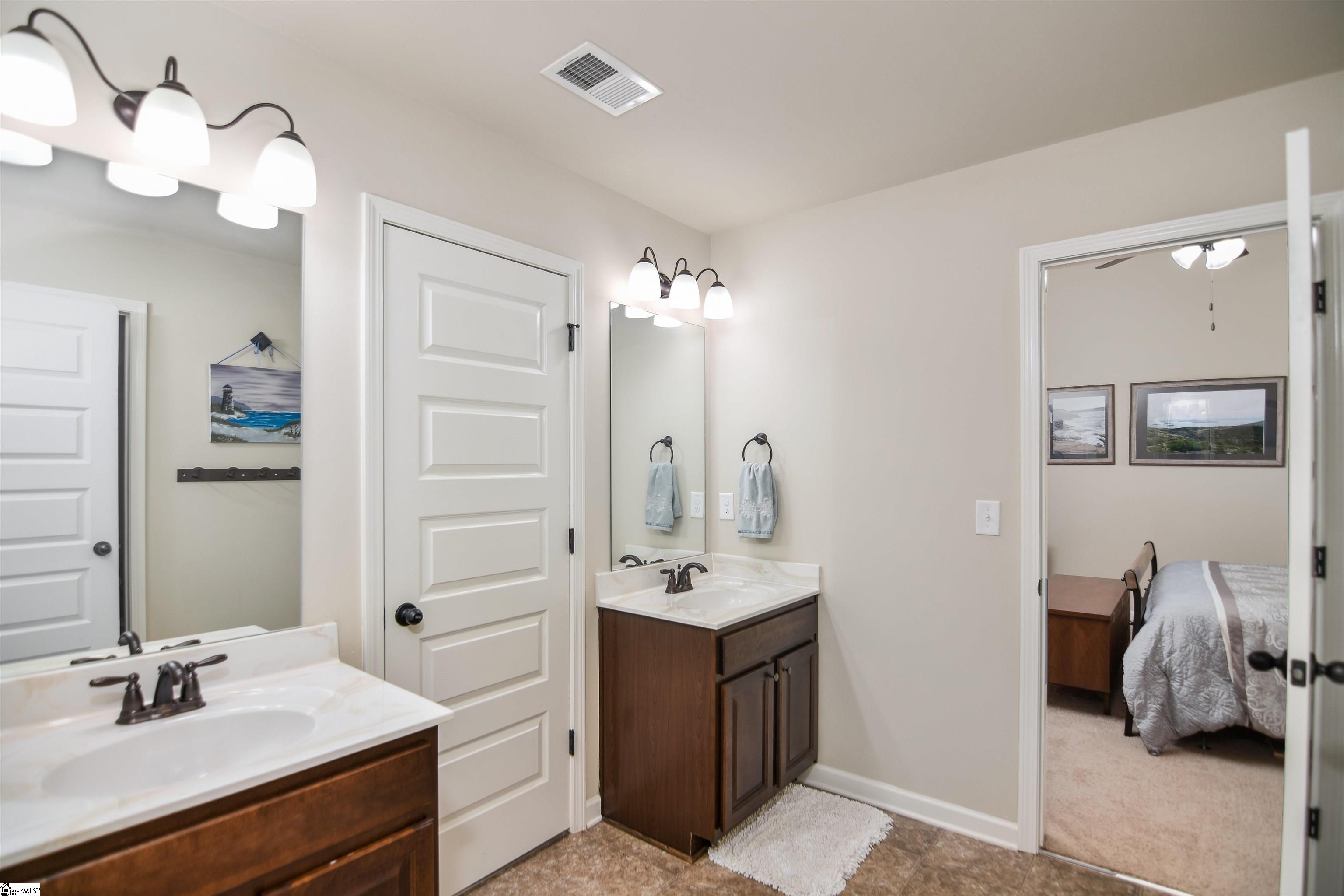 MLS #1568516 image #39