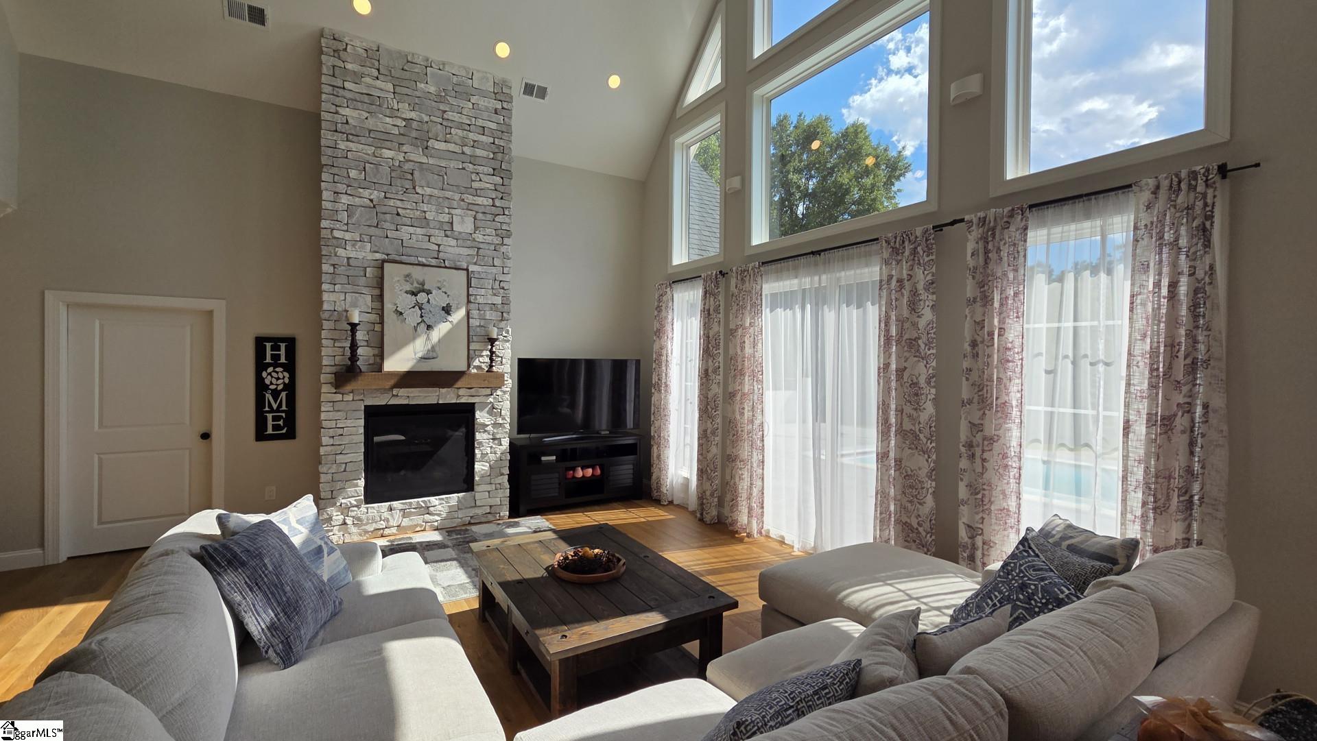 MLS #1568527 image #10