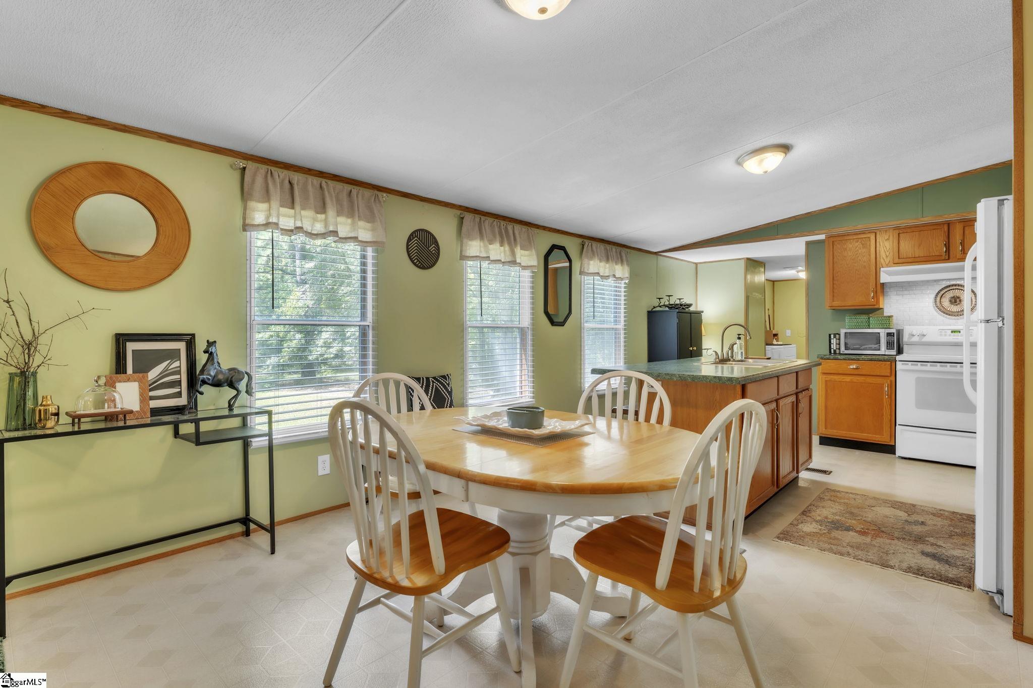 MLS #1568908 image #33