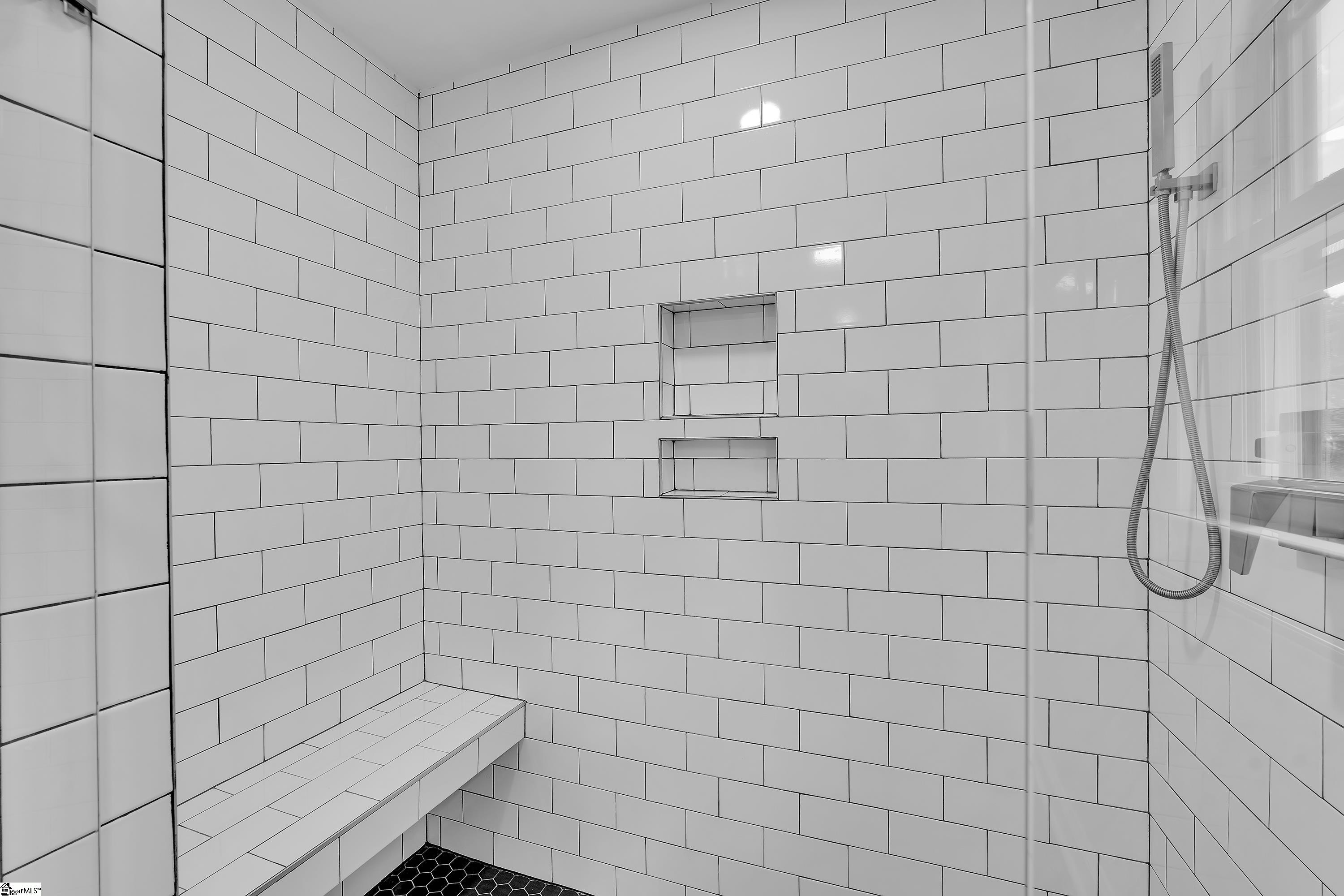 MLS #1568961 image #16