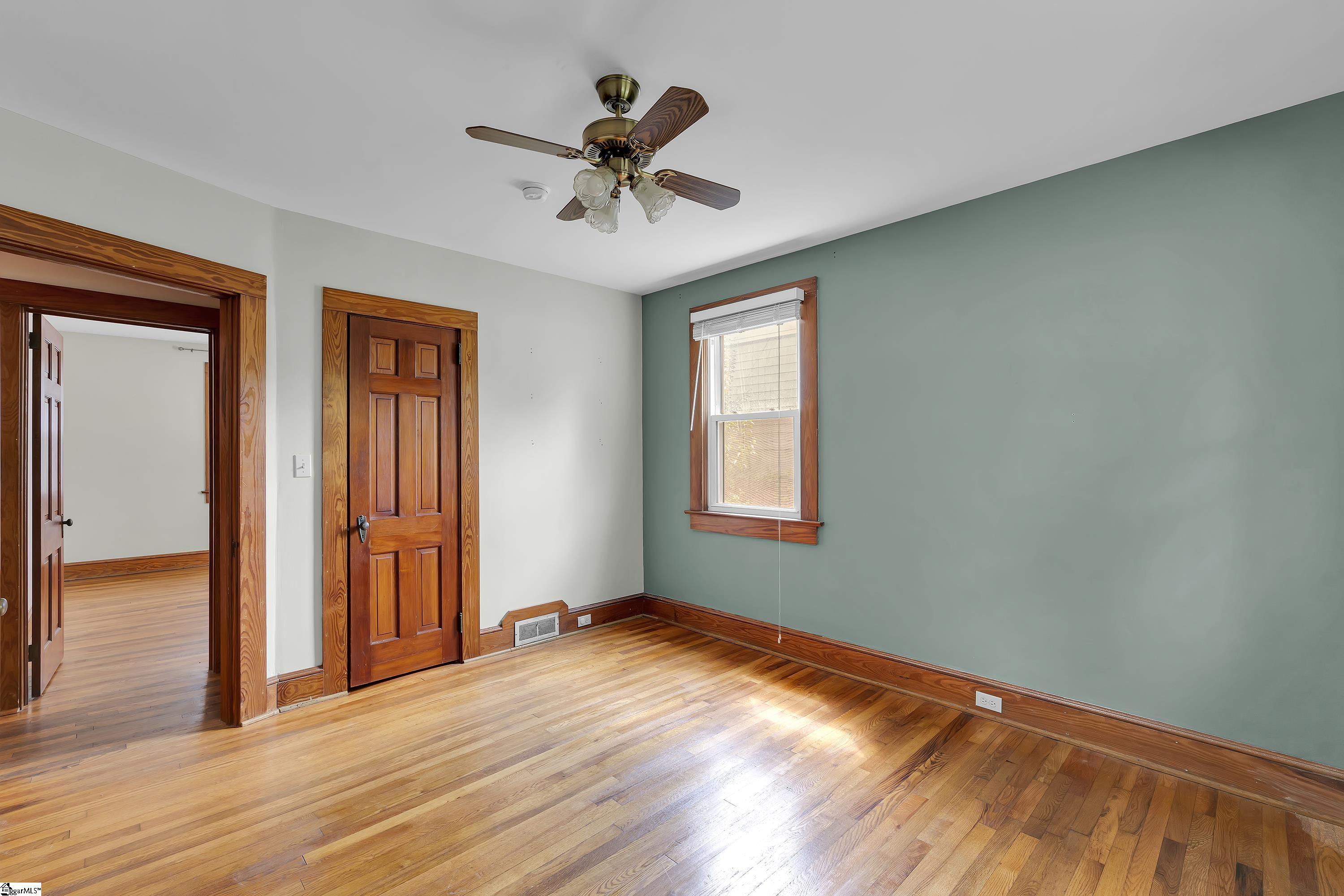 MLS #1568961 image #9