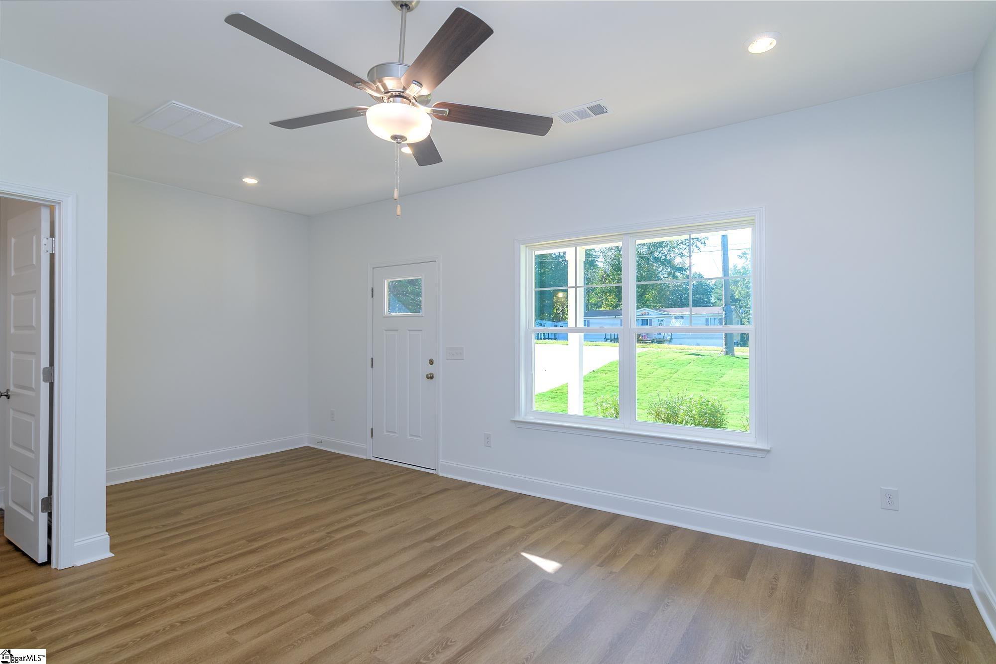 MLS #1568996 image #23