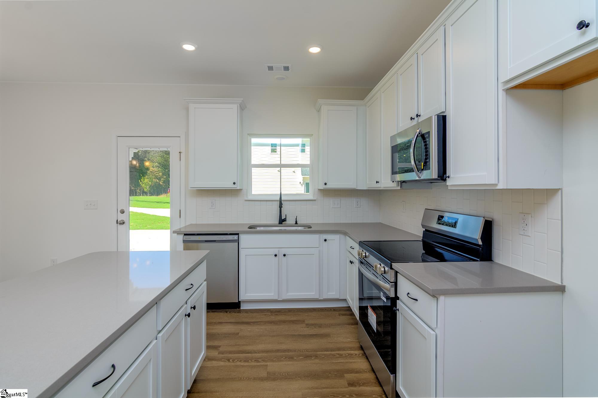 MLS #1568997 image #11