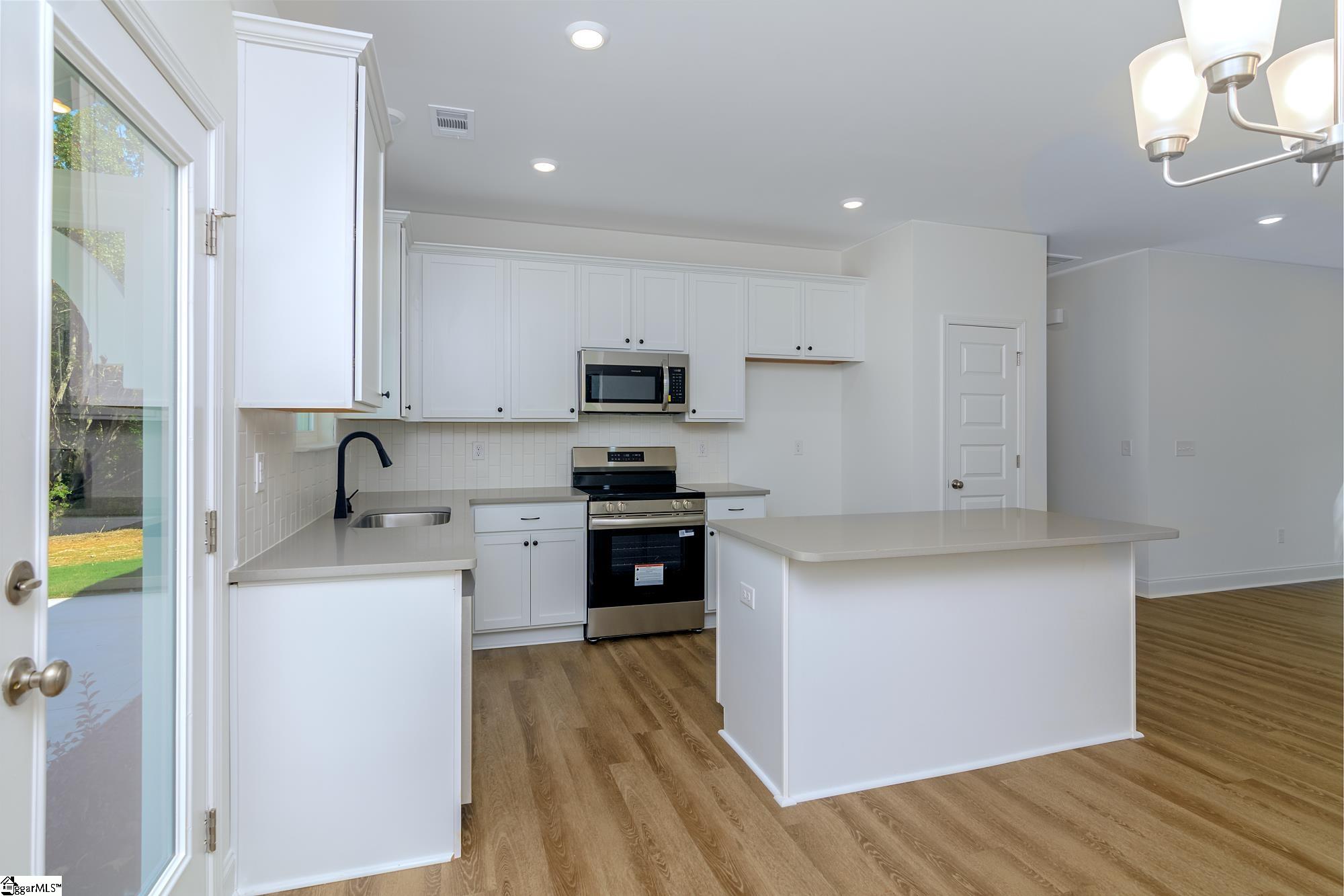 MLS #1568997 image #23