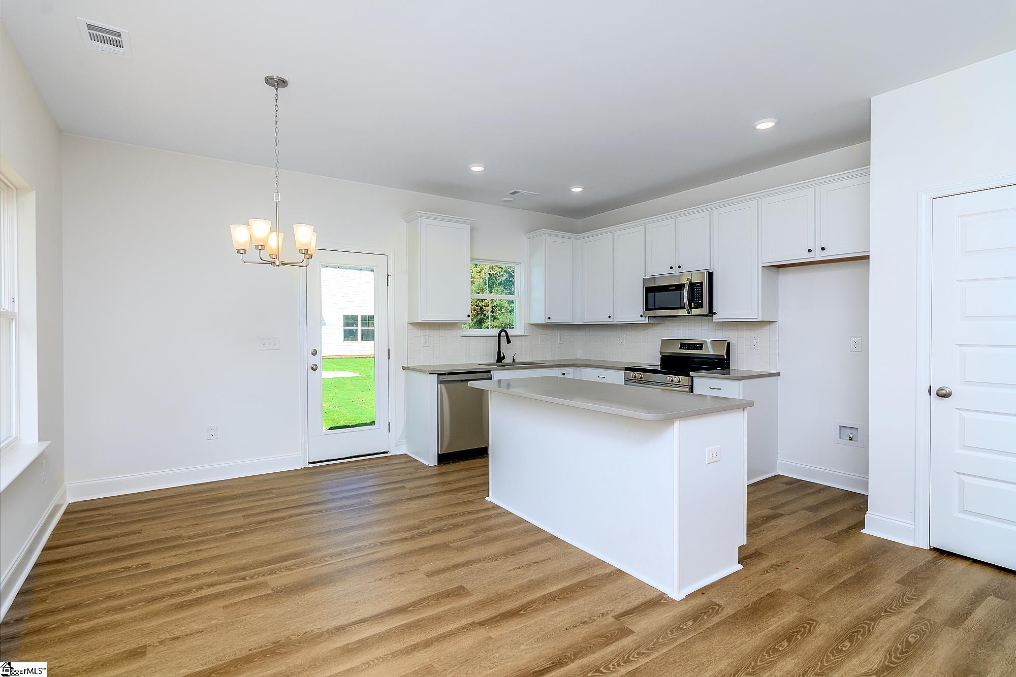 MLS #1568997 image #9