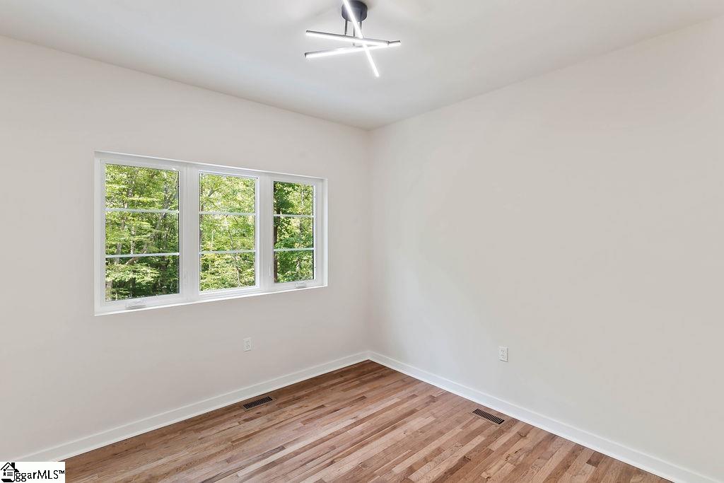 MLS #1569003 image #30