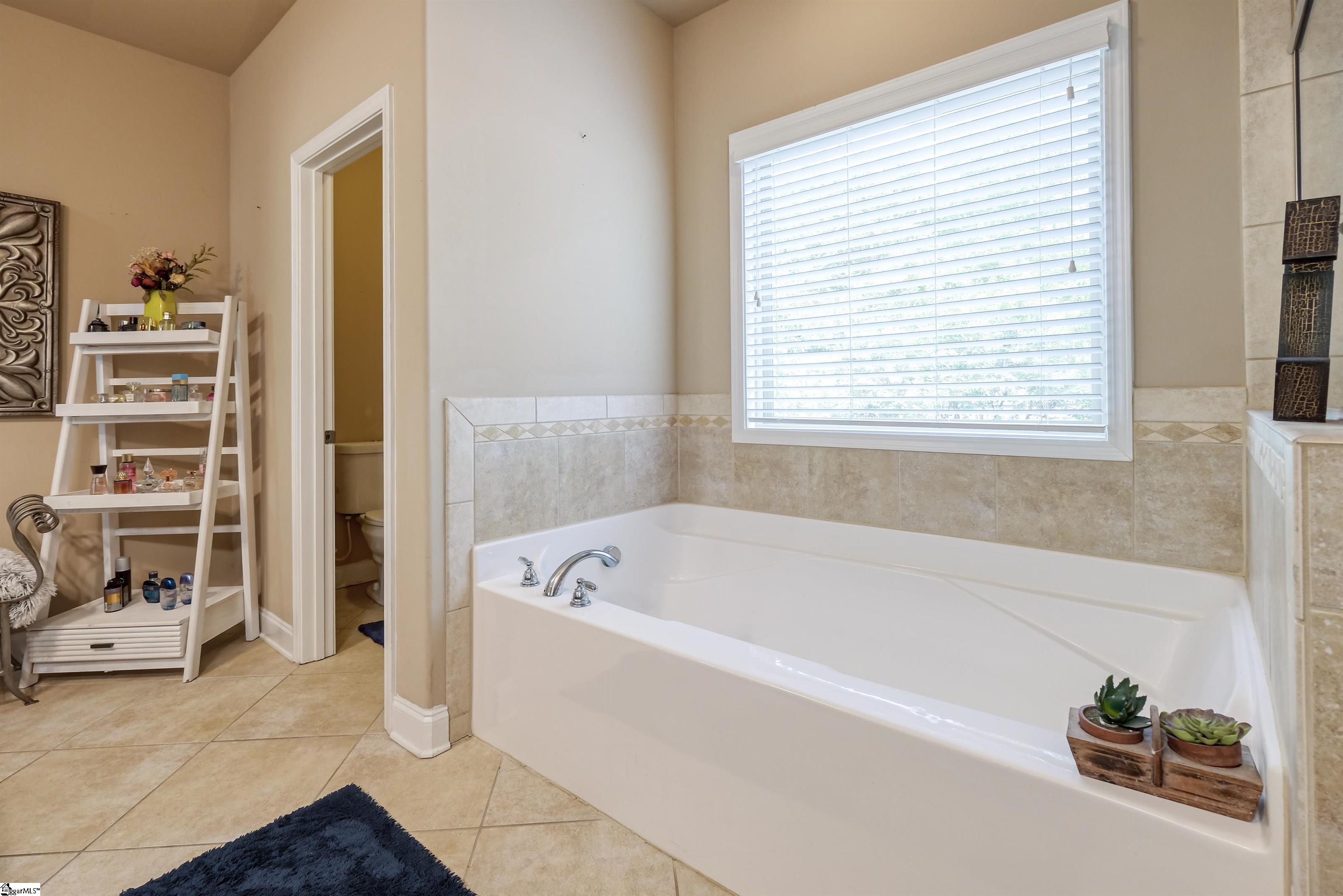 MLS #1569014 image #29