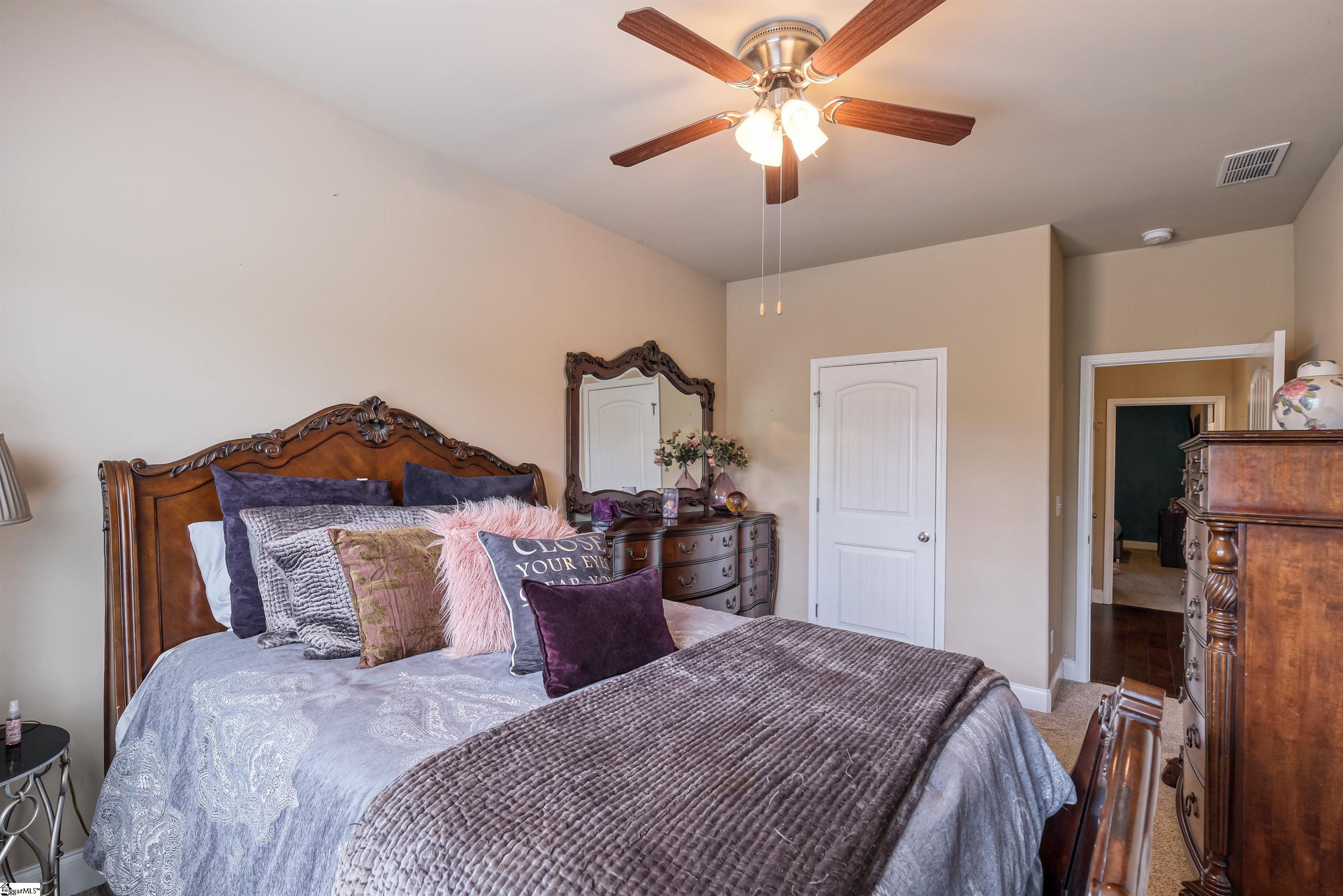 MLS #1569014 image #35