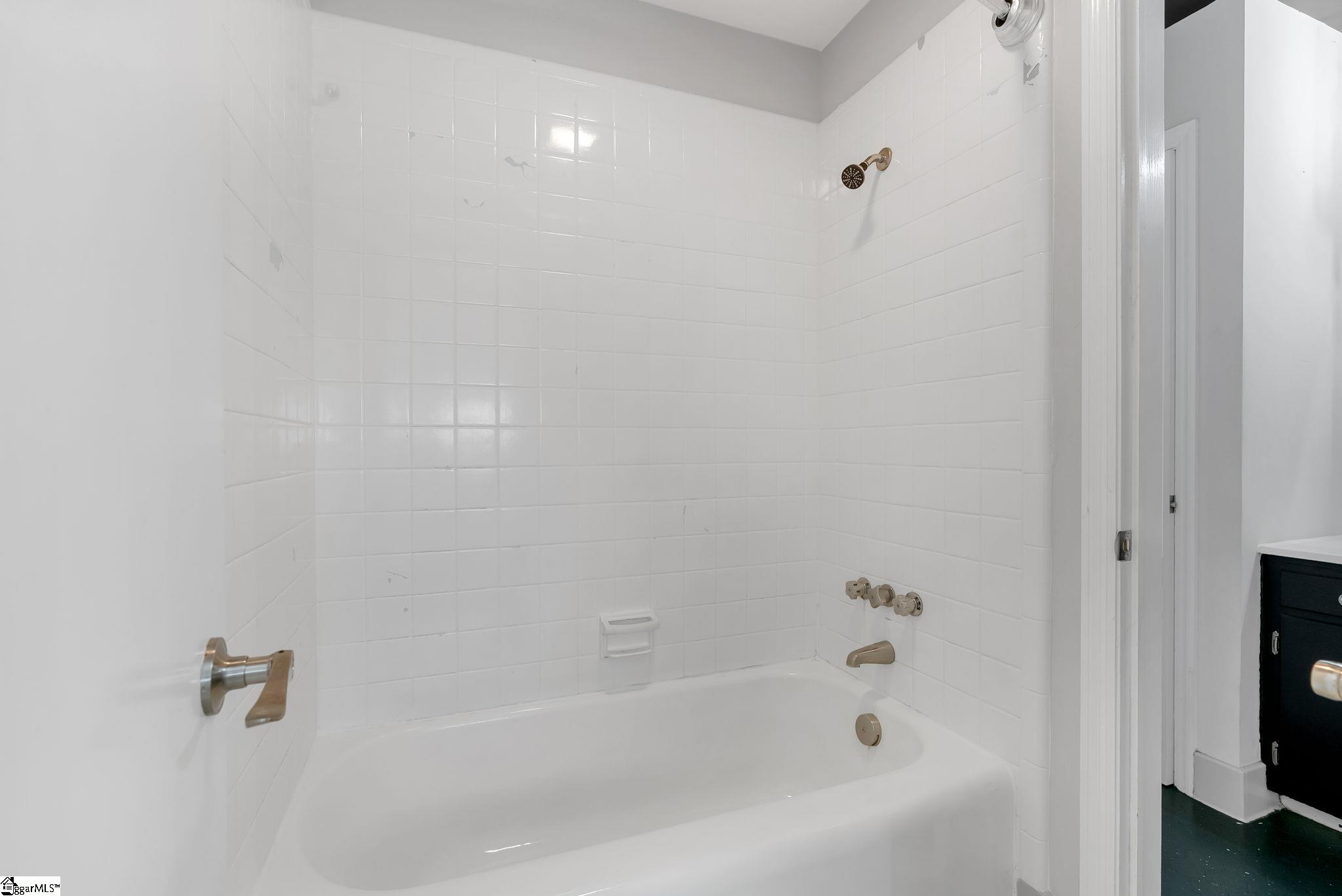 MLS #1569023 image #16