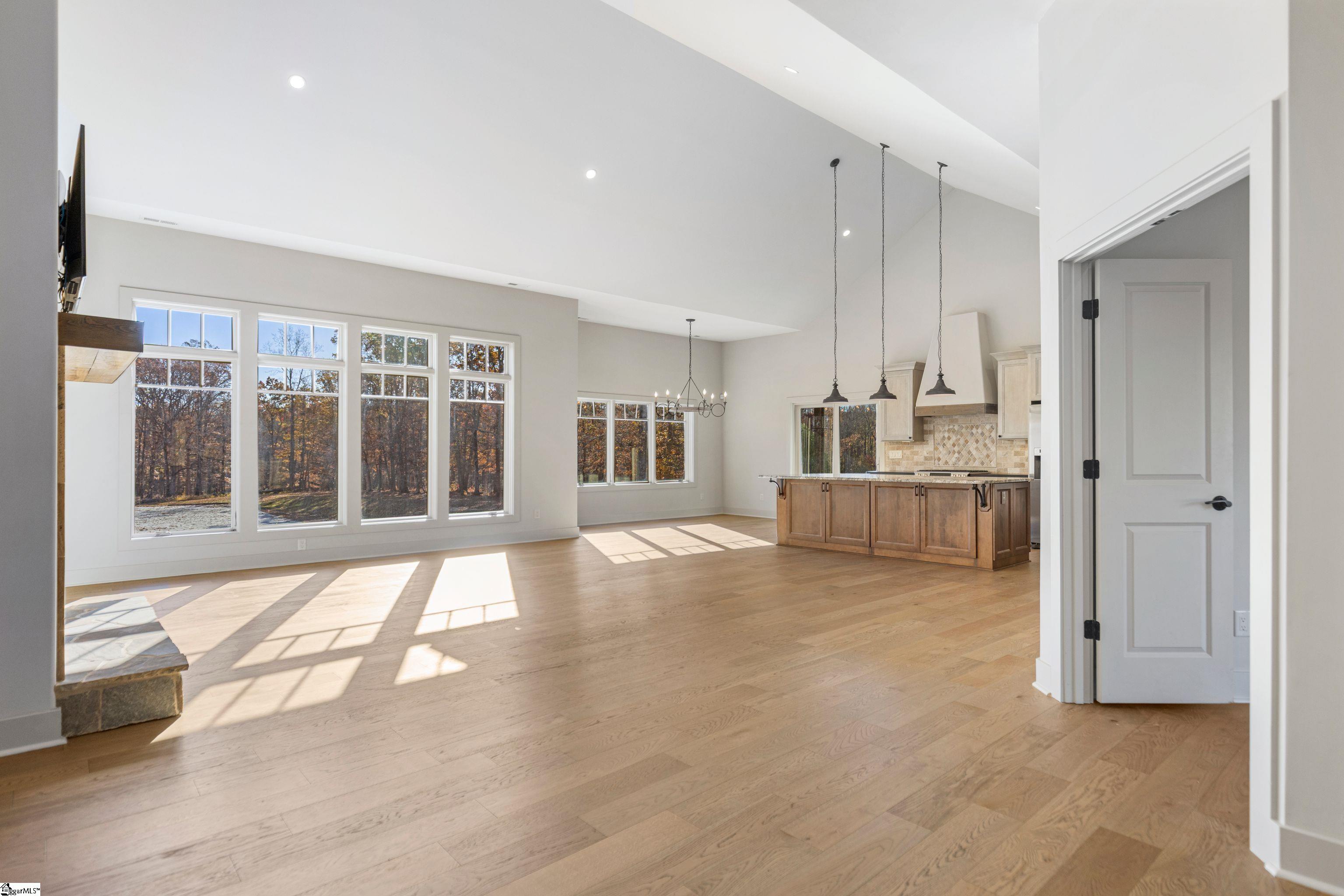 MLS #1569044 image #12