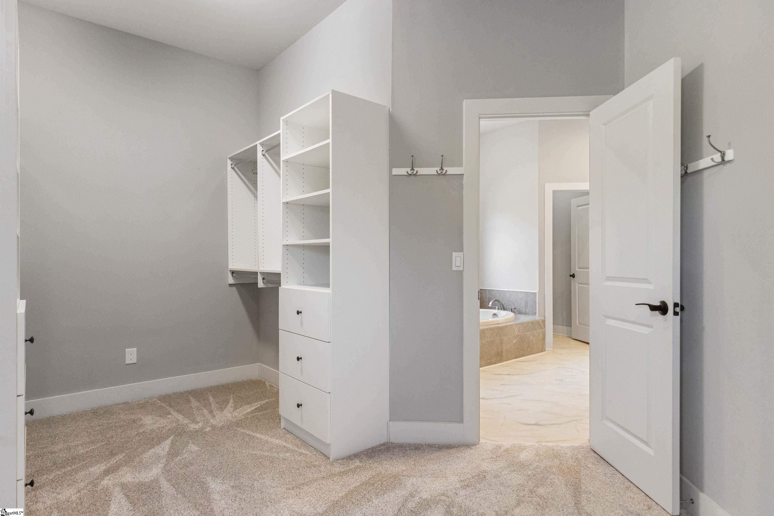 MLS #1569044 image #20