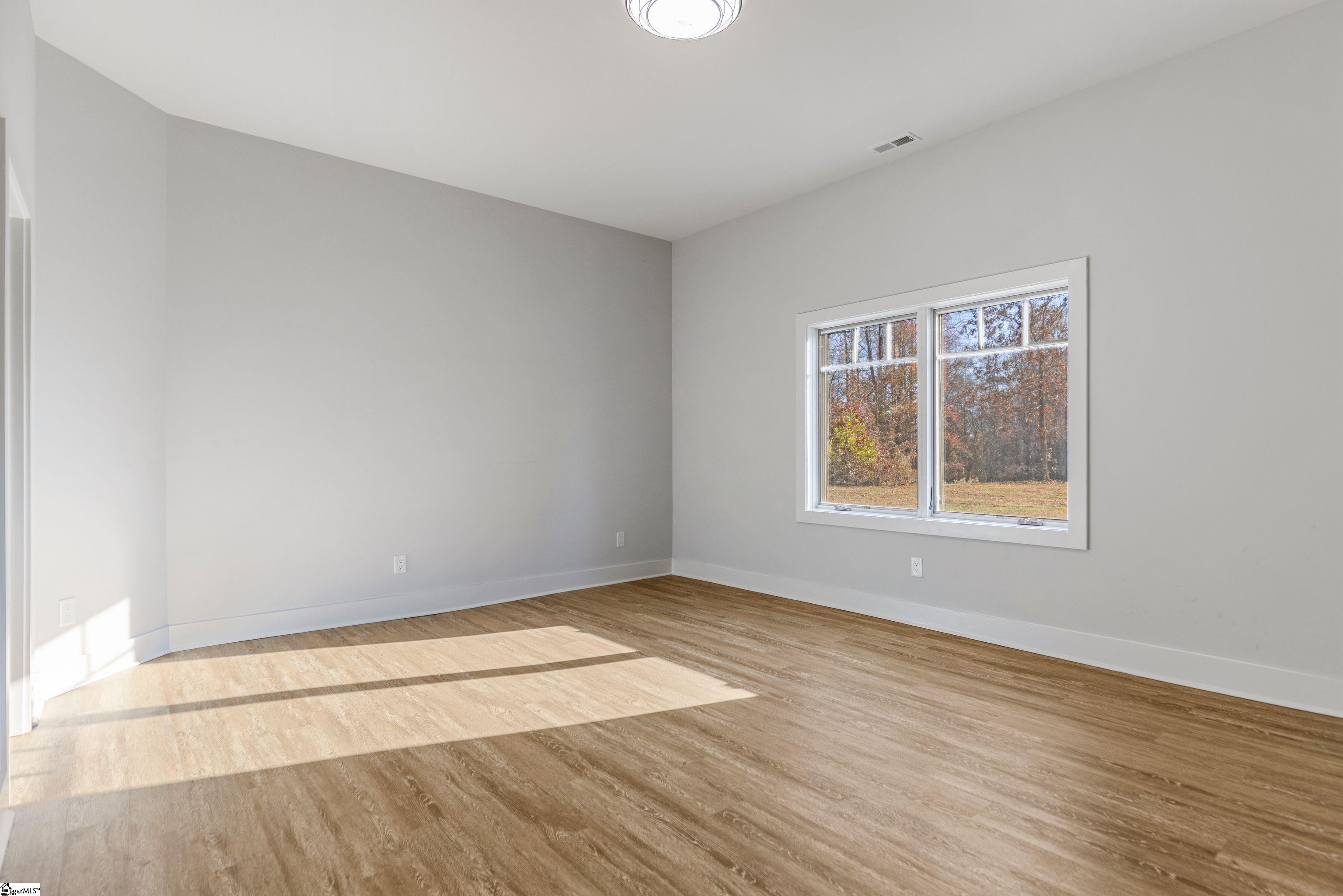 MLS #1569044 image #35