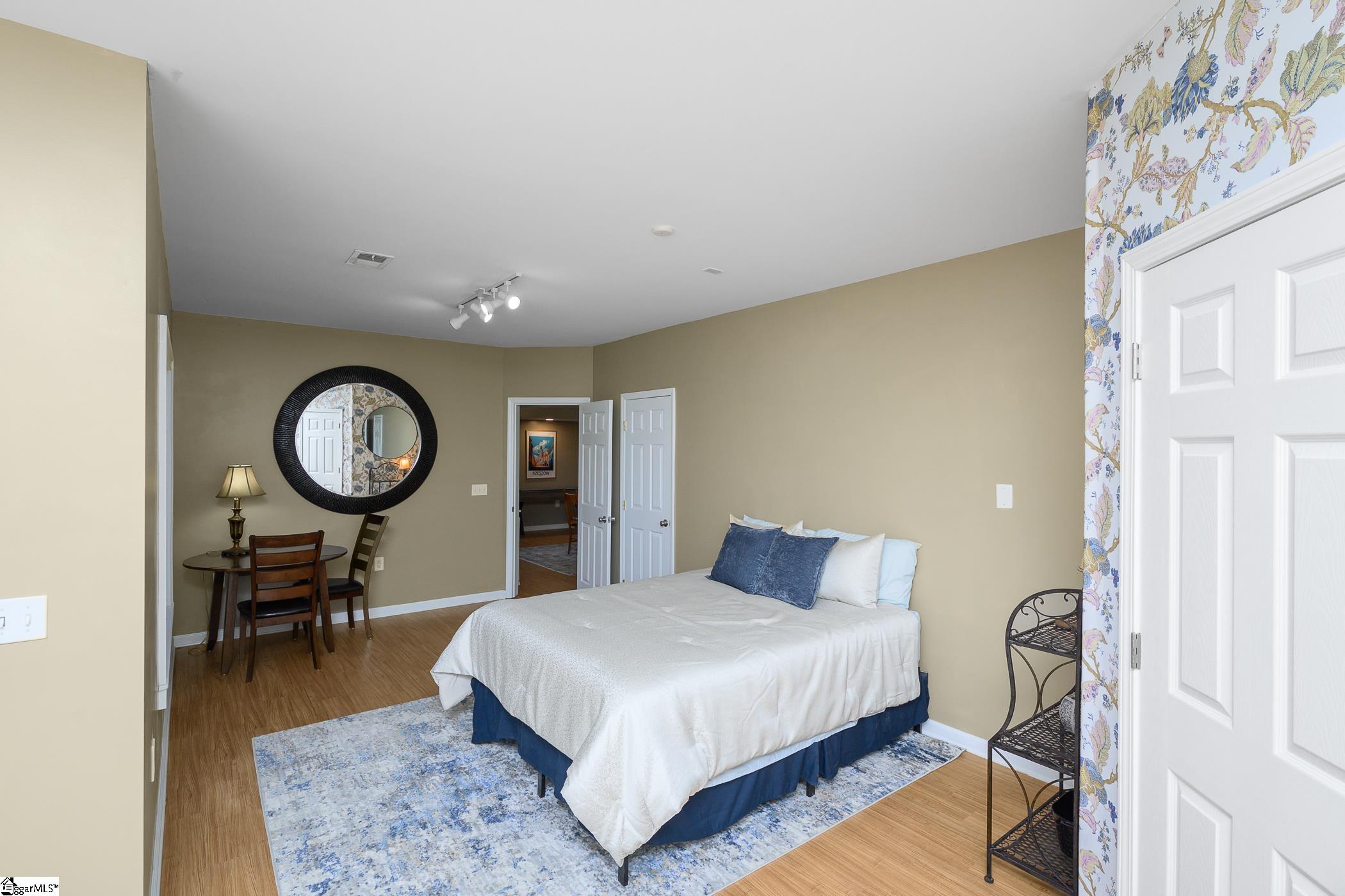 MLS #1569165 image #32