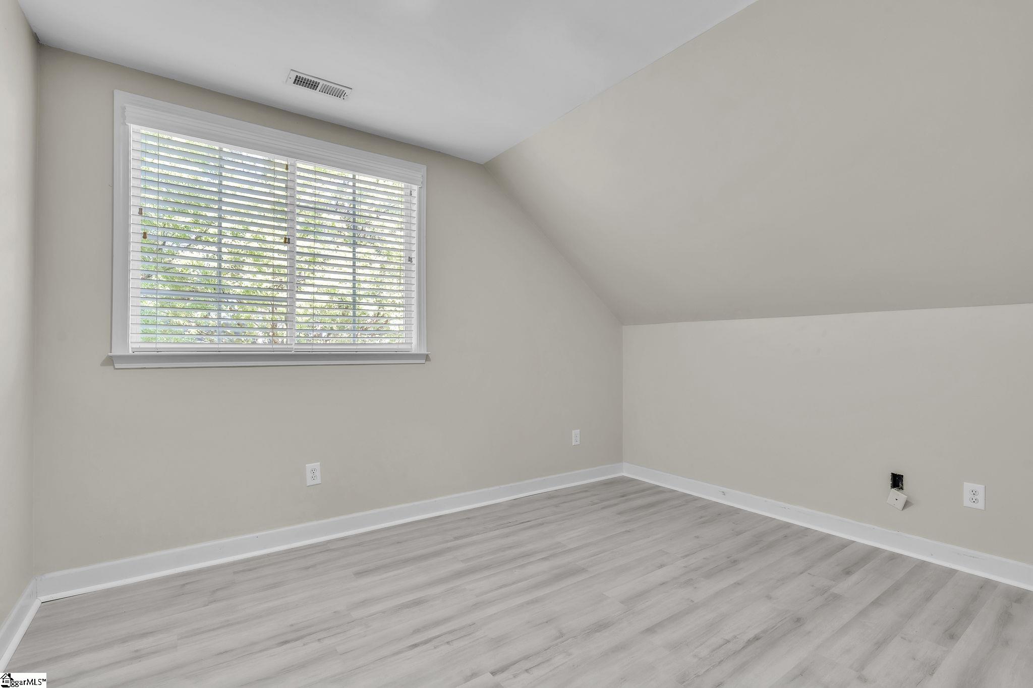 MLS #1569203 image #13