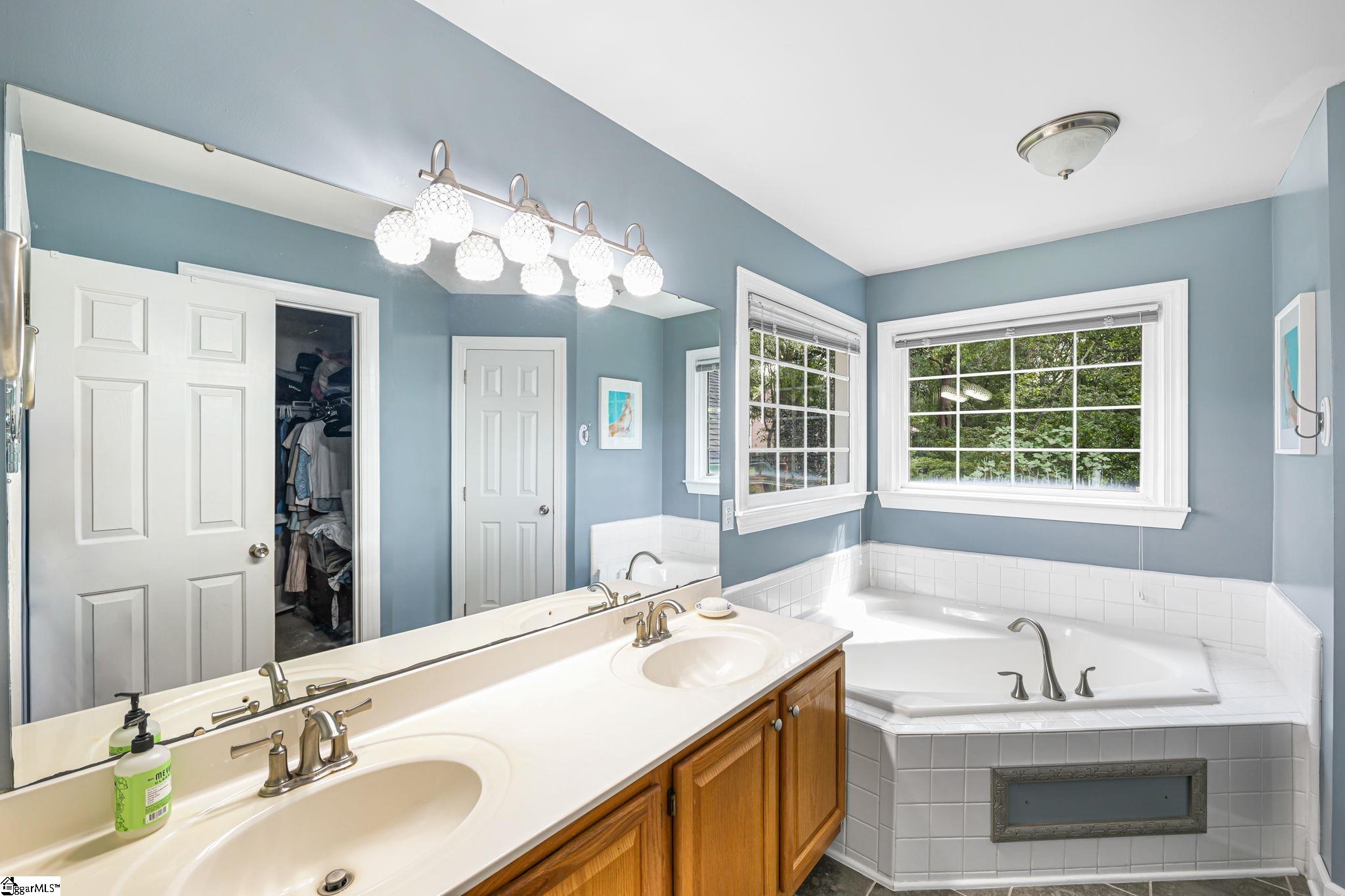 MLS #1569211 image #25