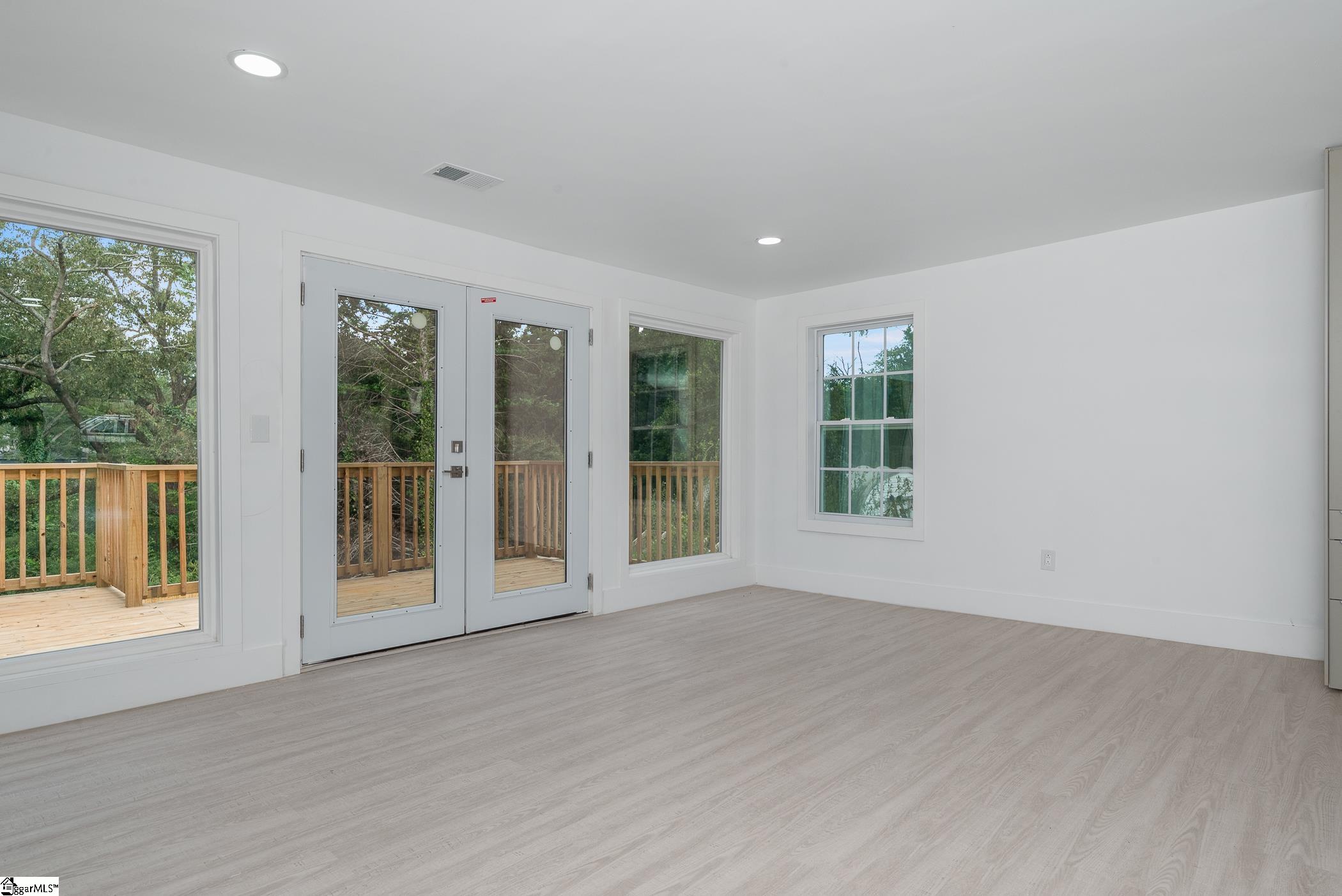 MLS #1569227 image #13